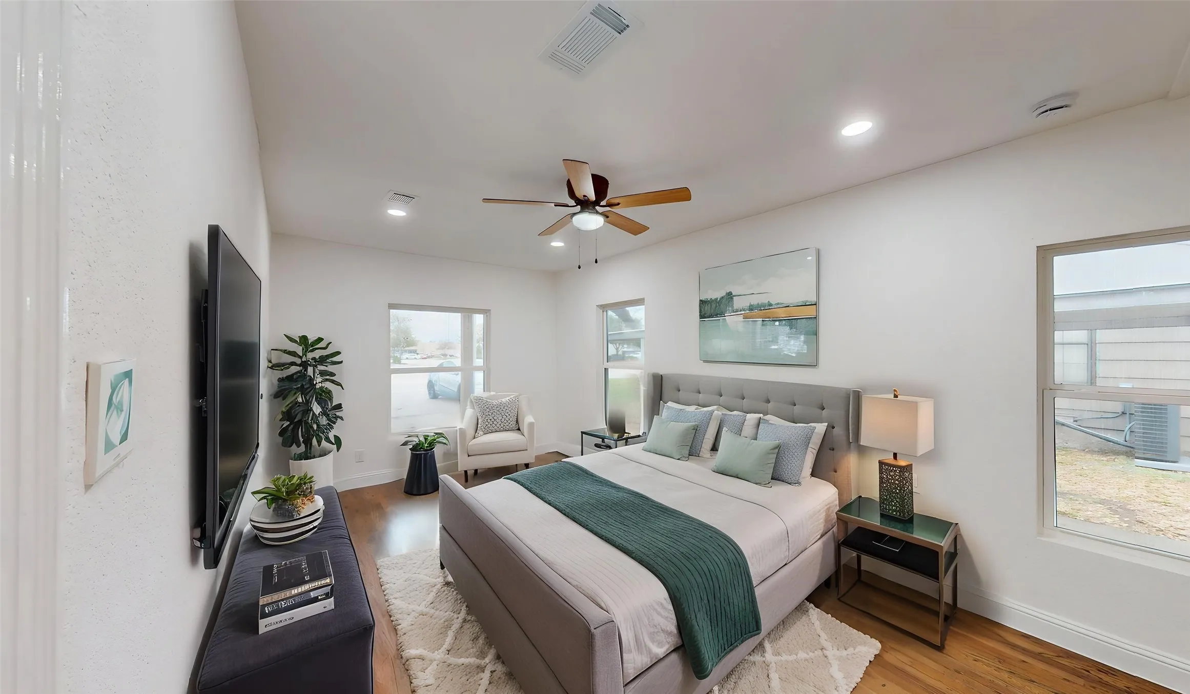Single Family Residence For Sale in Dallas County , 1425 W Walnut Street, Garland, Texas 75042, 3 Bedroom, 2 Bathroom, Garage spaces, 1,395 Sqft, built in 1950, Preowned, mls#21203972, Real Estate Agent in Garland, Homes For Sale in Dallas county, Homes For Sale in Garland, Realtor in Garland Texas, Real Estate Brokerage Independent Realty Texas, Luminita Cordes Realtor