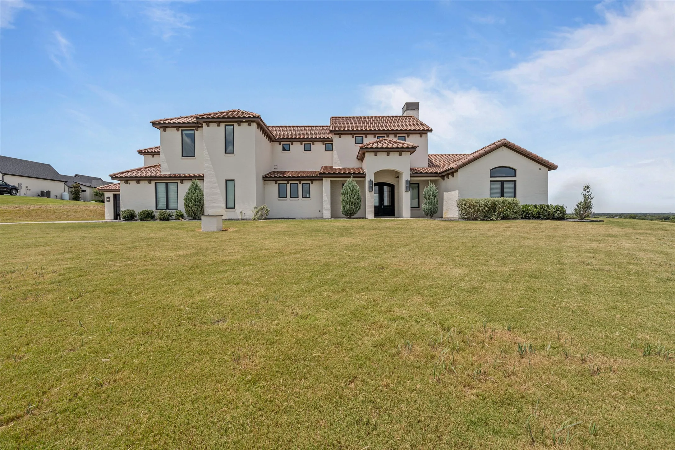 Single Family Residence For Sale in Parker County , 227 High View Trail, Aledo, Texas 76008, 4 Bedroom, 7 Bathroom, 4 Garage spaces, 6,203 Sqft, built in 2021, Preowned, mls#21204207, Real Estate Agent in Aledo, Homes For Sale in Parker county, Homes For Sale in Aledo, Realtor in Aledo Texas, Real Estate Brokerage Independent Realty Texas, Luminita Cordes Realtor