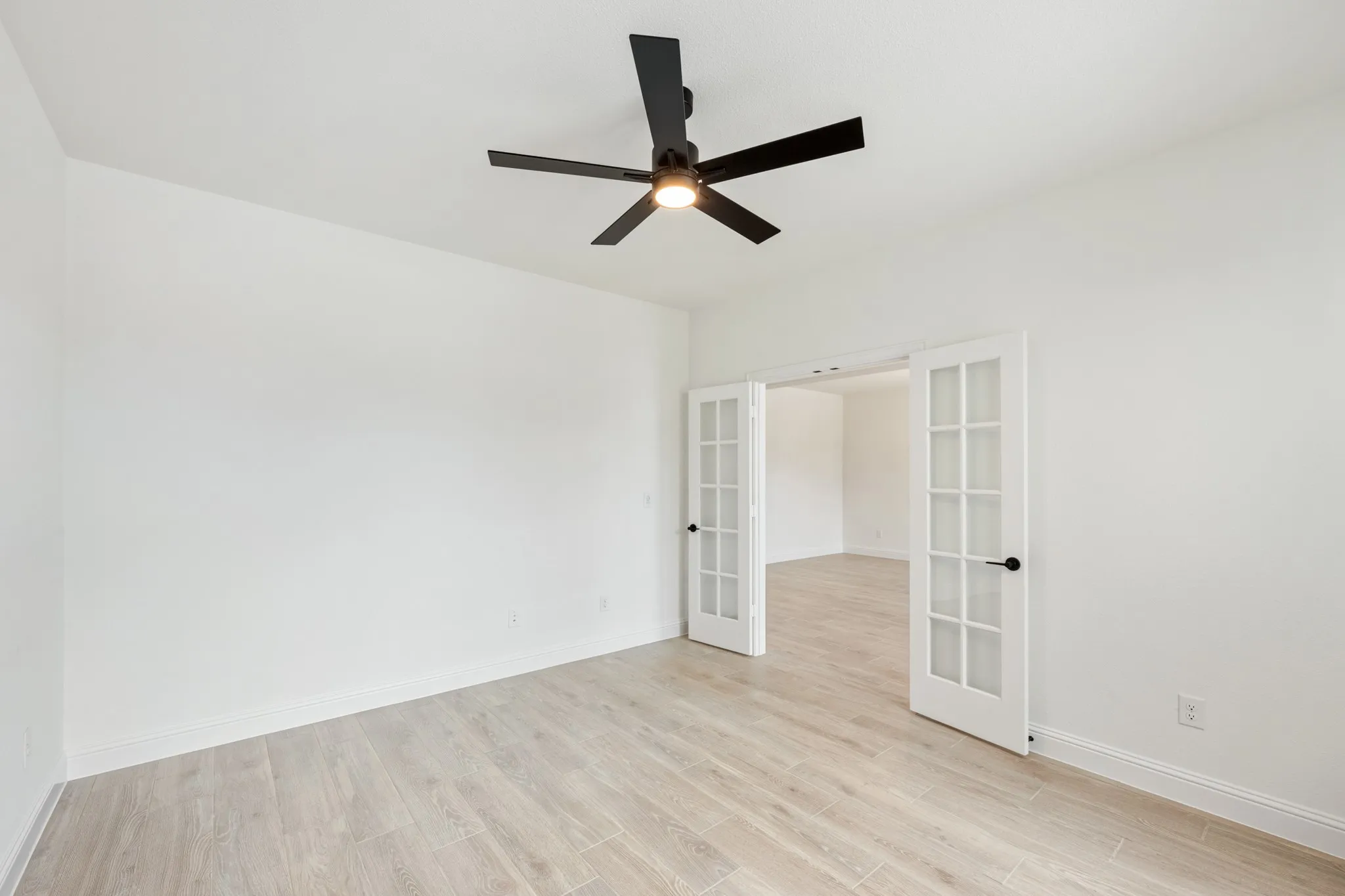 Single Family Residence For Sale in Rockwall County , 2349 Flora Drive, Mclendon Chisholm, Texas 75032, 5 Bedroom, 4 Bathroom, 2 Garage spaces, 3,696 Sqft, built in 2026, New Construction - Complete, mls#21204093, Real Estate Agent in Mclendon Chisholm, Homes For Sale in Rockwall county, Homes For Sale in Mclendon Chisholm, Realtor in Mclendon Chisholm Texas, Real Estate Brokerage Independent Realty Texas, Luminita Cordes Realtor
