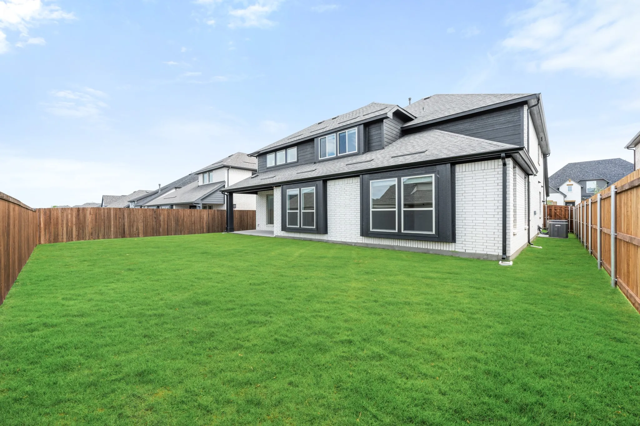 Single Family Residence For Sale in Rockwall County , 2349 Flora Drive, Mclendon Chisholm, Texas 75032, 5 Bedroom, 4 Bathroom, 2 Garage spaces, 3,696 Sqft, built in 2026, New Construction - Complete, mls#21204093, Real Estate Agent in Mclendon Chisholm, Homes For Sale in Rockwall county, Homes For Sale in Mclendon Chisholm, Realtor in Mclendon Chisholm Texas, Real Estate Brokerage Independent Realty Texas, Luminita Cordes Realtor