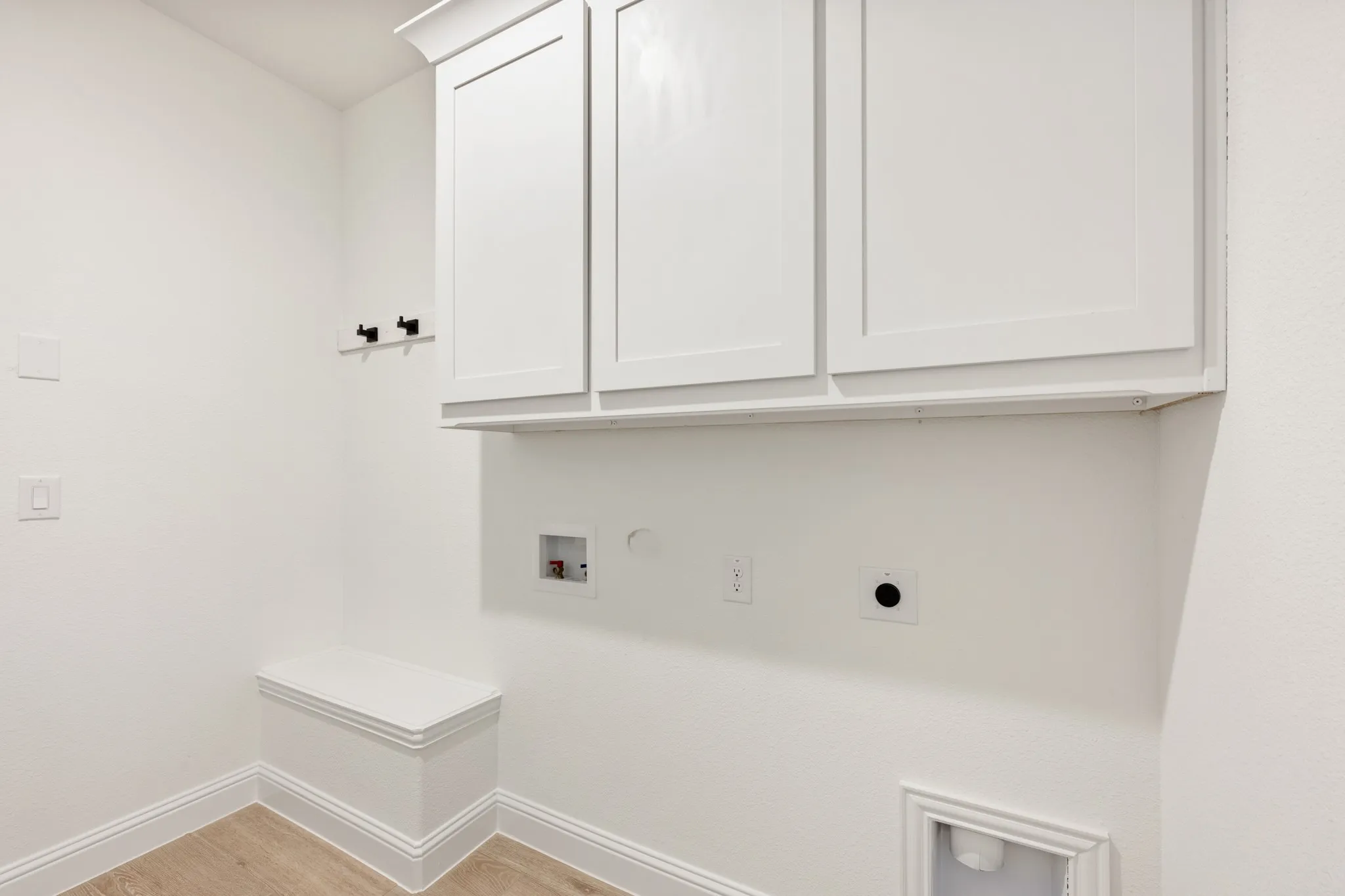 Single Family Residence For Sale in Rockwall County , 2349 Flora Drive, Mclendon Chisholm, Texas 75032, 5 Bedroom, 4 Bathroom, 2 Garage spaces, 3,696 Sqft, built in 2026, New Construction - Complete, mls#21204093, Real Estate Agent in Mclendon Chisholm, Homes For Sale in Rockwall county, Homes For Sale in Mclendon Chisholm, Realtor in Mclendon Chisholm Texas, Real Estate Brokerage Independent Realty Texas, Luminita Cordes Realtor