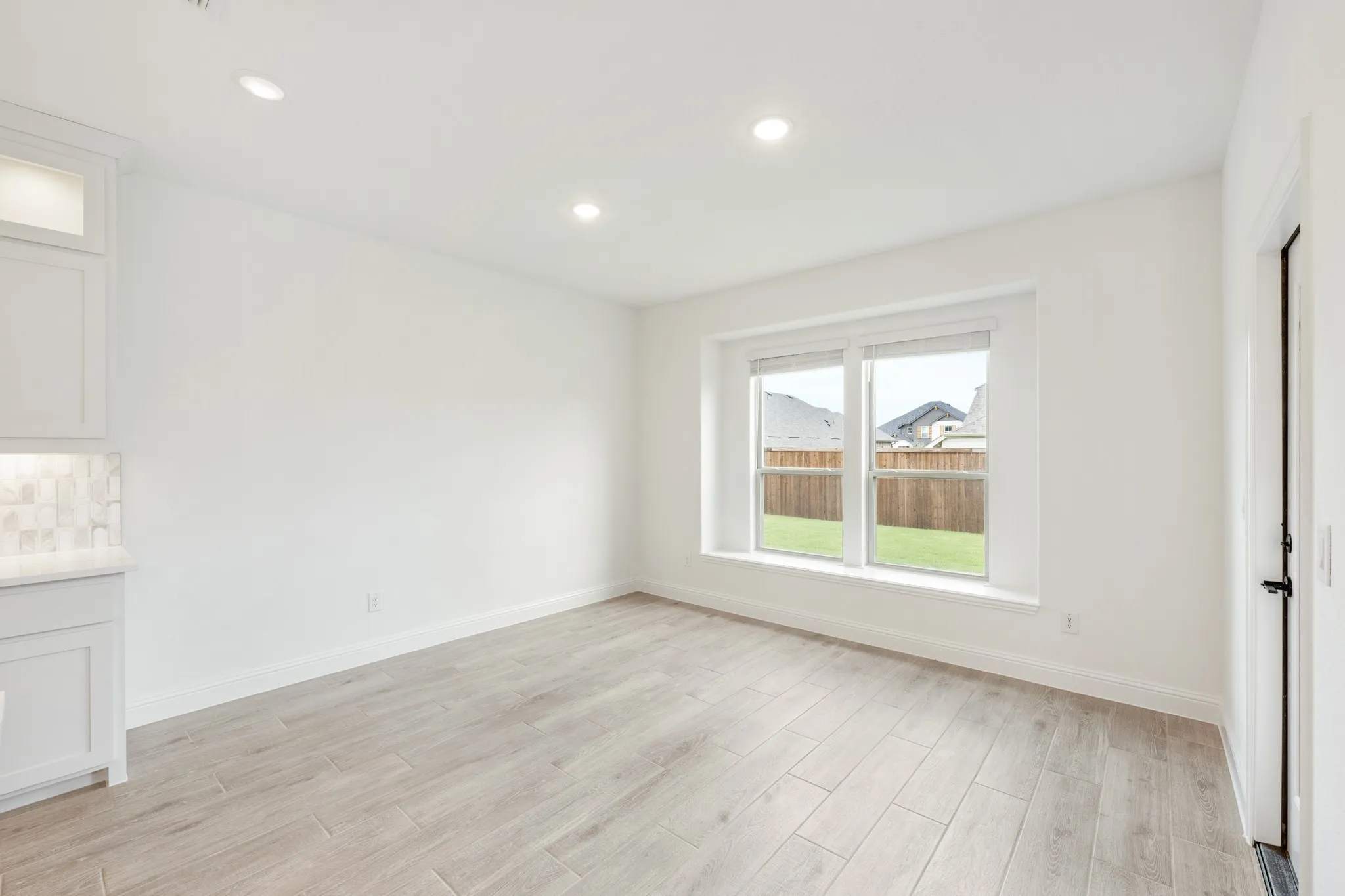 Single Family Residence For Sale in Rockwall County , 2349 Flora Drive, Mclendon Chisholm, Texas 75032, 5 Bedroom, 4 Bathroom, 2 Garage spaces, 3,696 Sqft, built in 2026, New Construction - Complete, mls#21204093, Real Estate Agent in Mclendon Chisholm, Homes For Sale in Rockwall county, Homes For Sale in Mclendon Chisholm, Realtor in Mclendon Chisholm Texas, Real Estate Brokerage Independent Realty Texas, Luminita Cordes Realtor