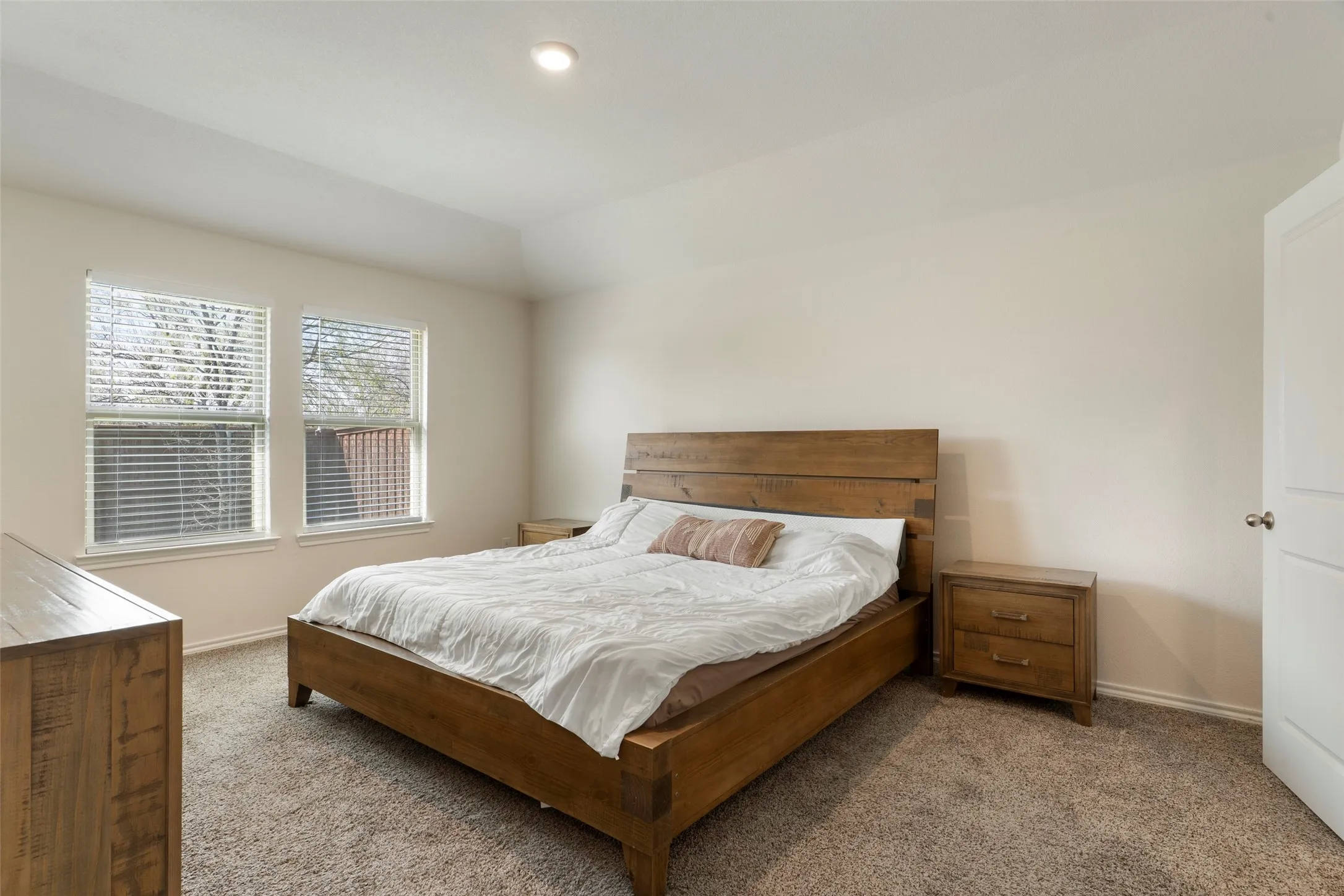 Single Family Residence For Sale in Denton County , 11401 Headwater Court, Providence Village, Texas 76227, 3 Bedrooms, 2 Bathrooms, 2 Garage spaces, 1,563 Sqft, built in 2021, Price $296,700, mls#21204187, Real Estate Agent in Providence Village, Homes For Sale in Denton county, Homes For Sale in Providence Village, Realtor in Providence Village Texas, Real Estate Brokerage Independent Realty Texas, Luminita Cordes Realtor
