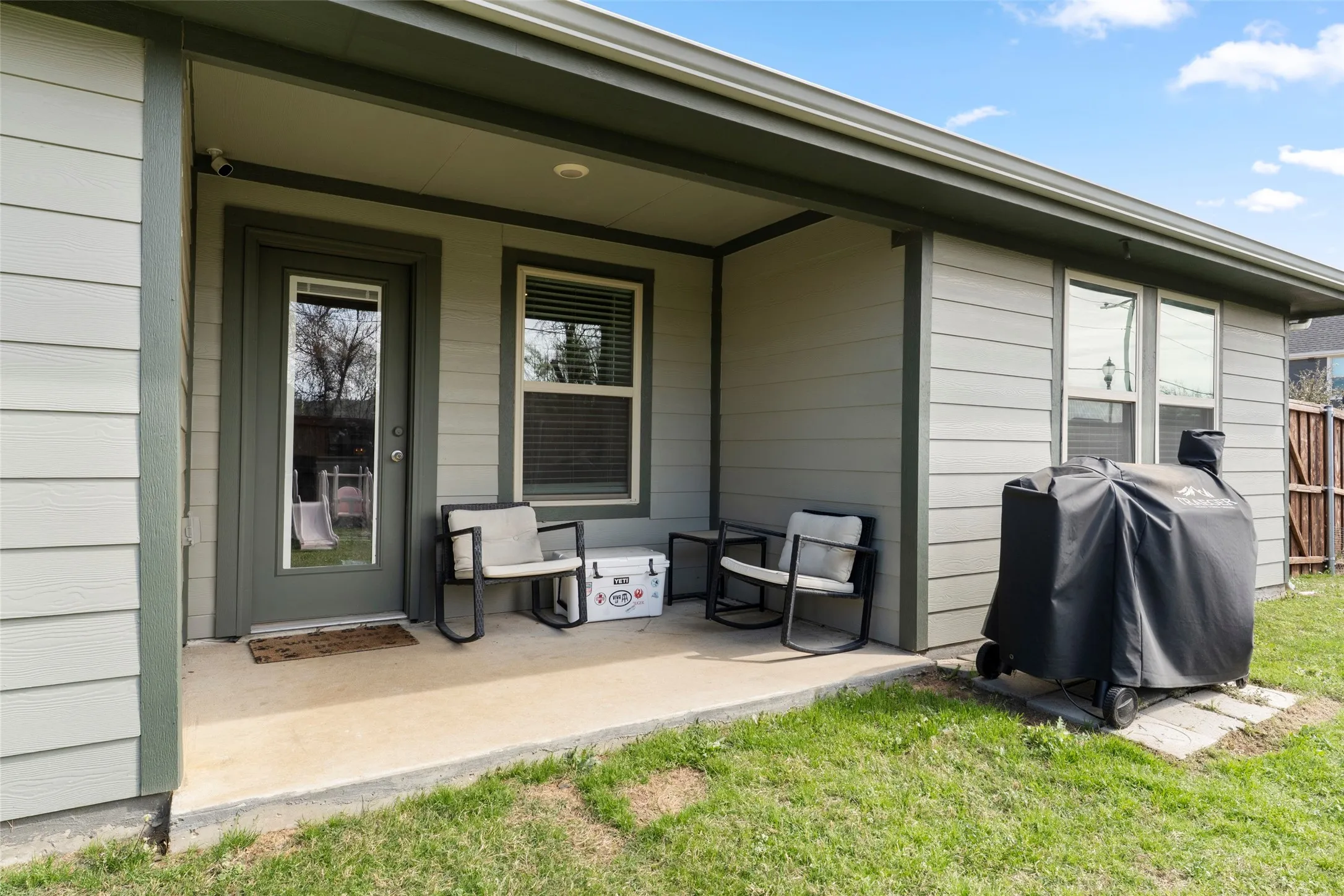 Single Family Residence For Sale in Denton County , 11401 Headwater Court, Providence Village, Texas 76227, 3 Bedrooms, 2 Bathrooms, 2 Garage spaces, 1,563 Sqft, built in 2021, Price $296,700, mls#21204187, Real Estate Agent in Providence Village, Homes For Sale in Denton county, Homes For Sale in Providence Village, Realtor in Providence Village Texas, Real Estate Brokerage Independent Realty Texas, Luminita Cordes Realtor