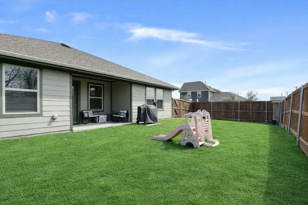 Single Family Residence For Sale in Denton County , 11401 Headwater Court, Providence Village, Texas 76227, 3 Bedrooms, 2 Bathrooms, 2 Garage spaces, 1,563 Sqft, built in 2021, Price $296,700, mls#21204187, Real Estate Agent in Providence Village, Homes For Sale in Denton county, Homes For Sale in Providence Village, Realtor in Providence Village Texas, Real Estate Brokerage Independent Realty Texas, Luminita Cordes Realtor