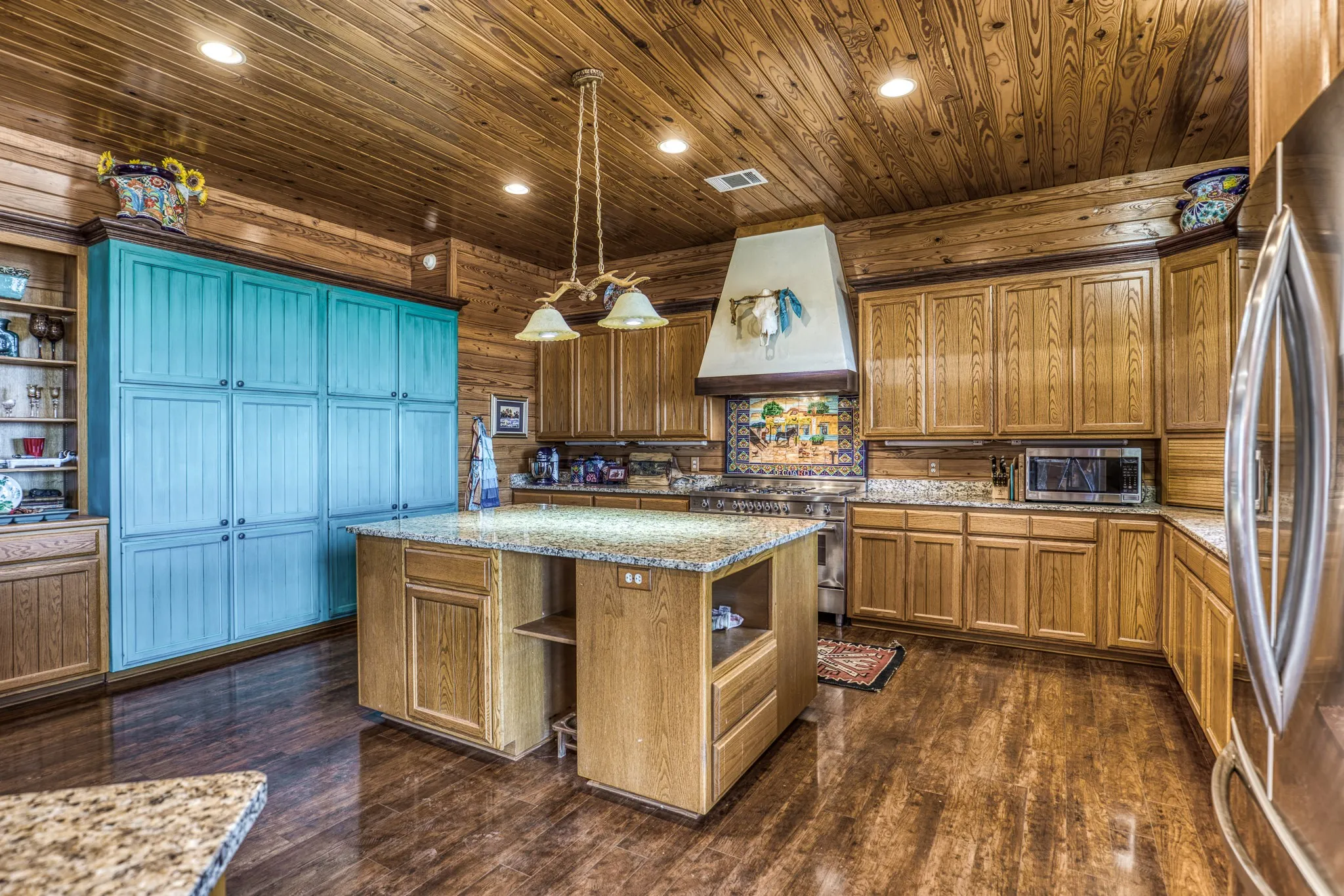 Farm For Sale in Coleman County , 2387 Farm to Market 503, Coleman, Texas 76834, 5 Bedrooms, 6 Bathrooms, 3 Garage spaces, 6,000 Sqft, built in 2002, Price $3,950,000, mls#21190741, Real Estate Agent in Coleman, Homes For Sale in Coleman county, Homes For Sale in Coleman, Realtor in Coleman Texas, Real Estate Brokerage Independent Realty Texas, Luminita Cordes Realtor