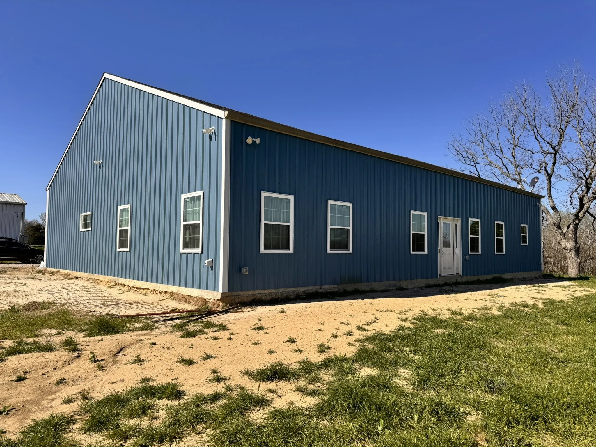 Farm For Sale in Hunt County , 2238 County Road 1081, Greenville, Texas 75401, 4 Bedroom, 3 Bathroom, Garage spaces, 3,150 Sqft, built in 2023, Price $2,375,000, mls#21204310, Real Estate Agent in Greenville, Homes For Sale in Hunt county, Homes For Sale in Greenville, Realtor in Greenville Texas, Real Estate Brokerage Independent Realty Texas, Luminita Cordes Realtor