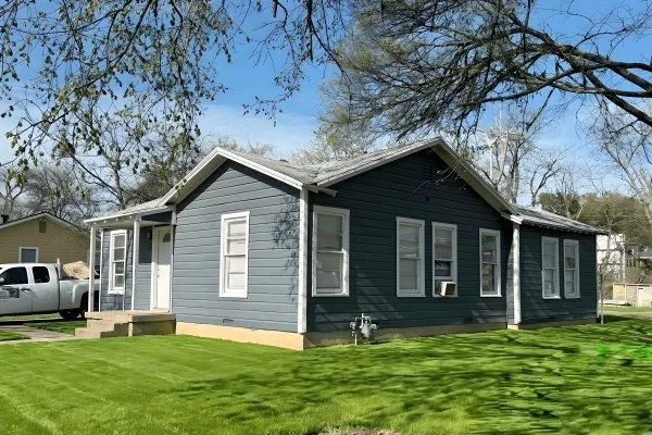 Single Family Residence For Sale in Tarrant County , 2750 Beverly Hills Drive, Sansom Park, Texas 76114, 3 Bedroom, 1 Bathroom, Garage spaces, 912 Sqft, built in 1952, mls#21204341, Real Estate Agent in Sansom Park, Homes For Sale in Tarrant county, Homes For Sale in Sansom Park, Realtor in Sansom Park Texas, Real Estate Brokerage Independent Realty Texas, Luminita Cordes Realtor