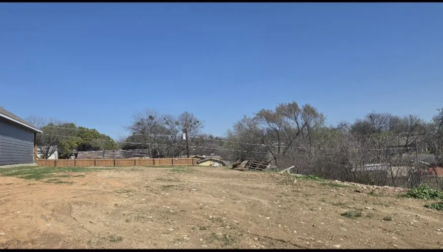 Unimproved Land For Sale in Tarrant County , 2108 22nd, Fort Worth, Texas 76164, 0, 0, Garage spaces, 0 Sqft, built in 0, mls#21204347, Real Estate Agent in Fort Worth, Homes For Sale in Tarrant county, Homes For Sale in Fort Worth, Realtor in Fort Worth Texas, Real Estate Brokerage Independent Realty Texas, Luminita Cordes Realtor