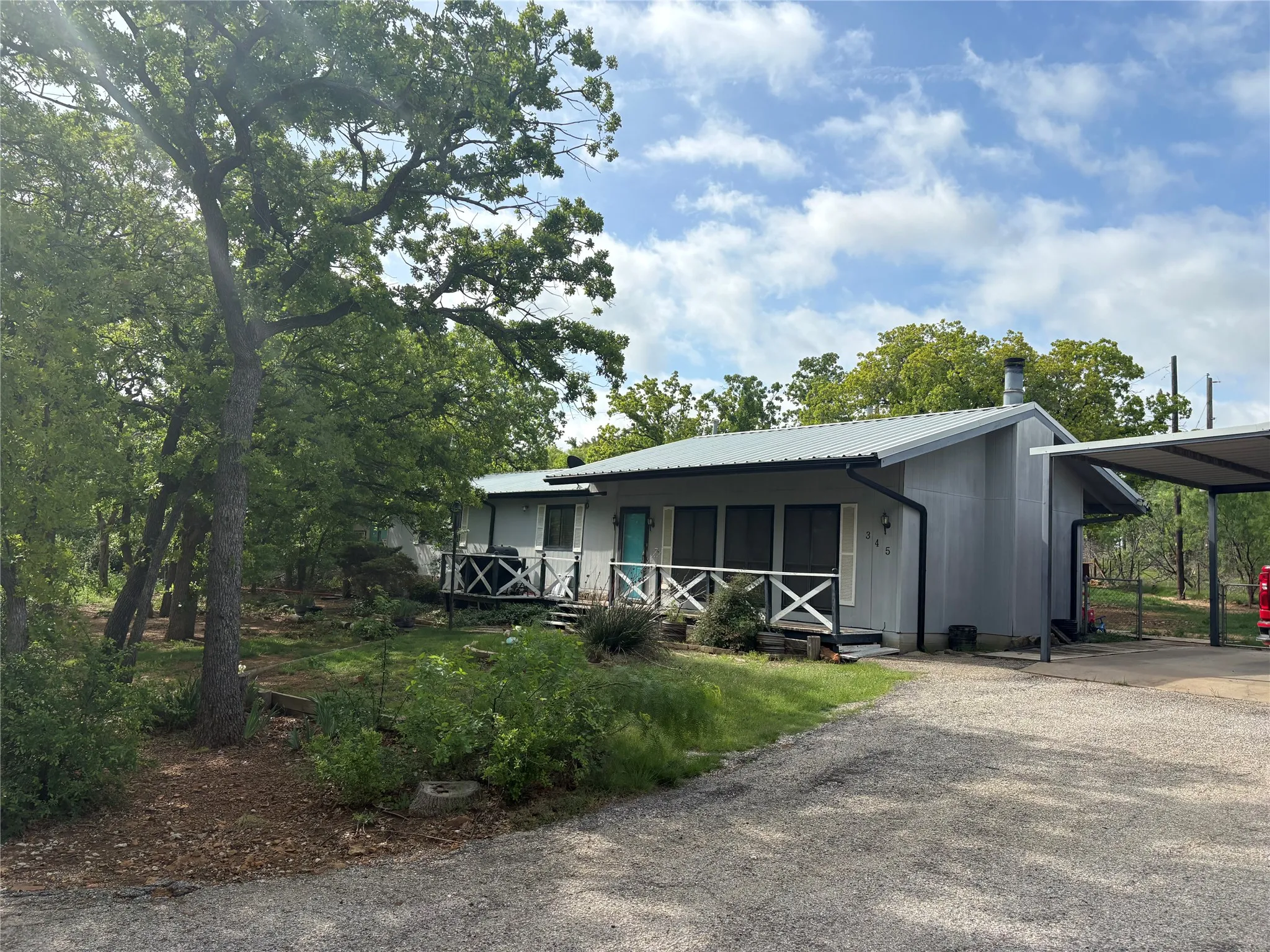 Single Family Residence For Sale in Jack County , 345 salisbury Street, Jacksboro, Texas 76458, 2 Bedroom, 2 Bathroom, Garage spaces, 1,093 Sqft, built in 1983, mls#21203819, Real Estate Agent in Jacksboro, Homes For Sale in Jack county, Homes For Sale in Jacksboro, Realtor in Jacksboro Texas, Real Estate Brokerage Independent Realty Texas, Luminita Cordes Realtor