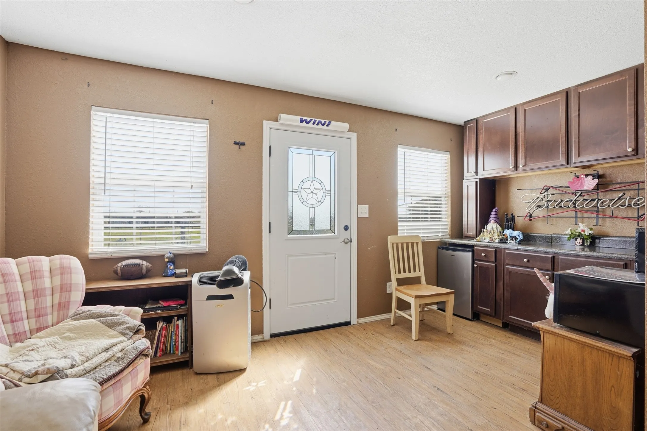 Suite Style Kitchen in guest quarters.