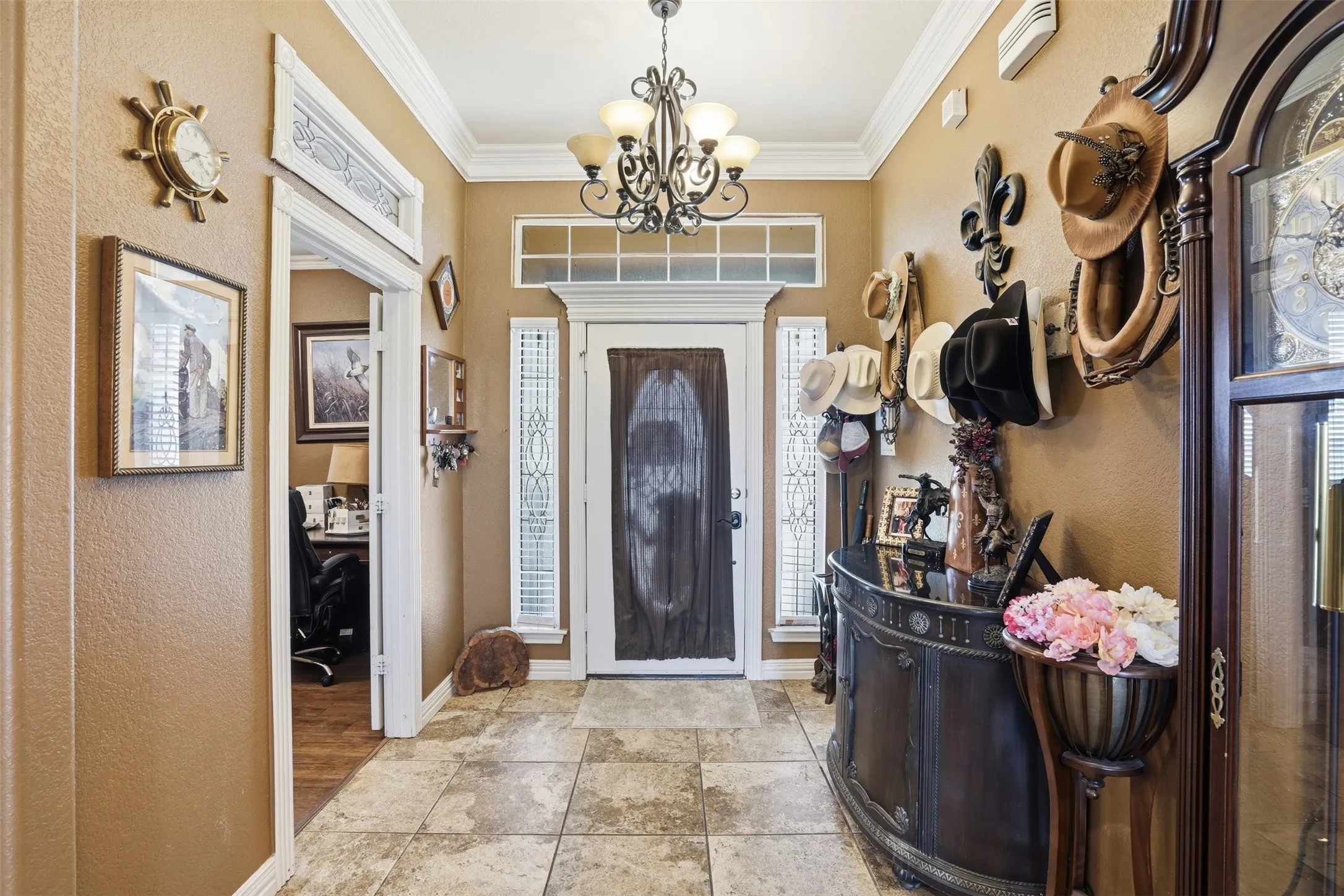 Single Family Residence For Sale in Johnson County , 7229 County Road 1205, Rio Vista, Texas 76093, 4 Bedroom, 2 Bathroom, Garage spaces, 2,644 Sqft, built in 2002, mls#21201591, Real Estate Agent in Rio Vista, Homes For Sale in Johnson county, Homes For Sale in Rio Vista, Realtor in Rio Vista Texas, Real Estate Brokerage Independent Realty Texas, Luminita Cordes Realtor
