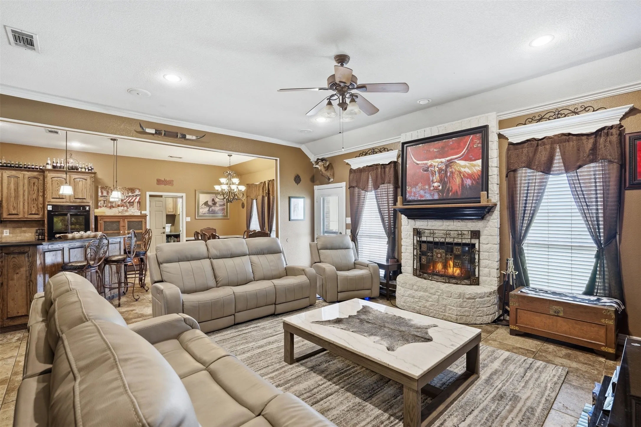 Single Family Residence For Sale in Johnson County , 7229 County Road 1205, Rio Vista, Texas 76093, 4 Bedroom, 2 Bathroom, Garage spaces, 2,644 Sqft, built in 2002, mls#21201591, Real Estate Agent in Rio Vista, Homes For Sale in Johnson county, Homes For Sale in Rio Vista, Realtor in Rio Vista Texas, Real Estate Brokerage Independent Realty Texas, Luminita Cordes Realtor