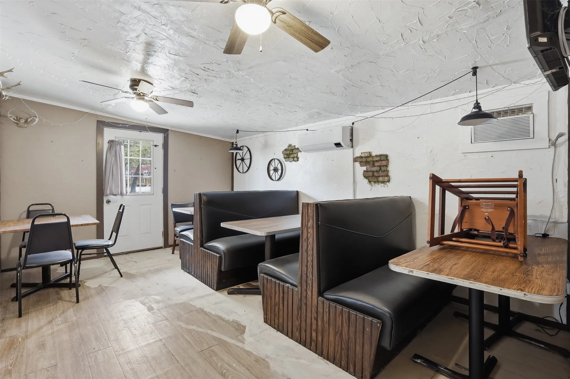 Cafe Dining Room