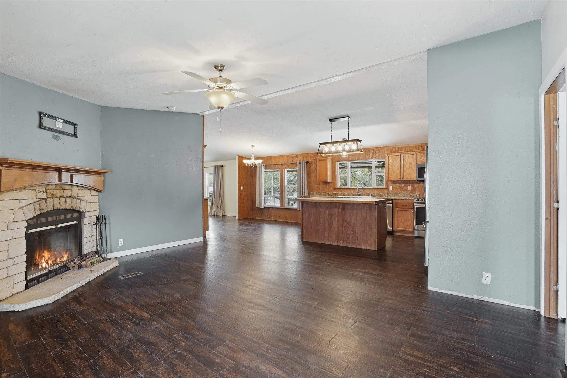 Business For Sale in Young County , 557 Farm to Market 3003, Graham, Texas 76450, 0, 0, Garage spaces, 0 Sqft, built in 2008, Preowned, mls#21203247, Real Estate Agent in Graham, Homes For Sale in Young county, Homes For Sale in Graham, Realtor in Graham Texas, Real Estate Brokerage Independent Realty Texas, Luminita Cordes Realtor