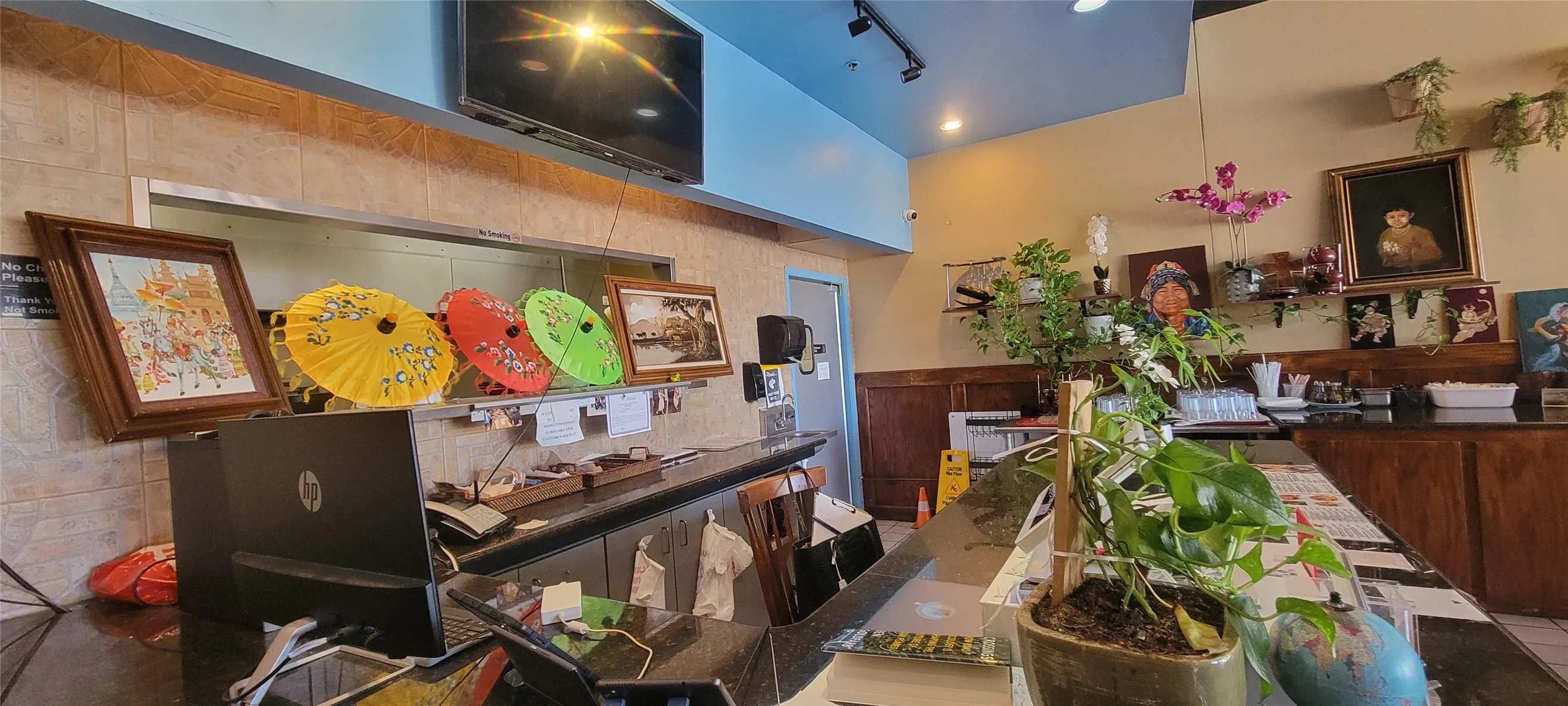 Business For Sale in Denton County , 500 E Round Road, Lewisville, Texas 75067, 0, 0, Garage spaces, 3,500 Sqft, built in 1990, Preowned, Price $90,000, mls#21203312, Real Estate Agent in Lewisville, Homes For Sale in Denton county, Homes For Sale in Lewisville, Realtor in Lewisville Texas, Real Estate Brokerage Independent Realty Texas, Luminita Cordes Realtor