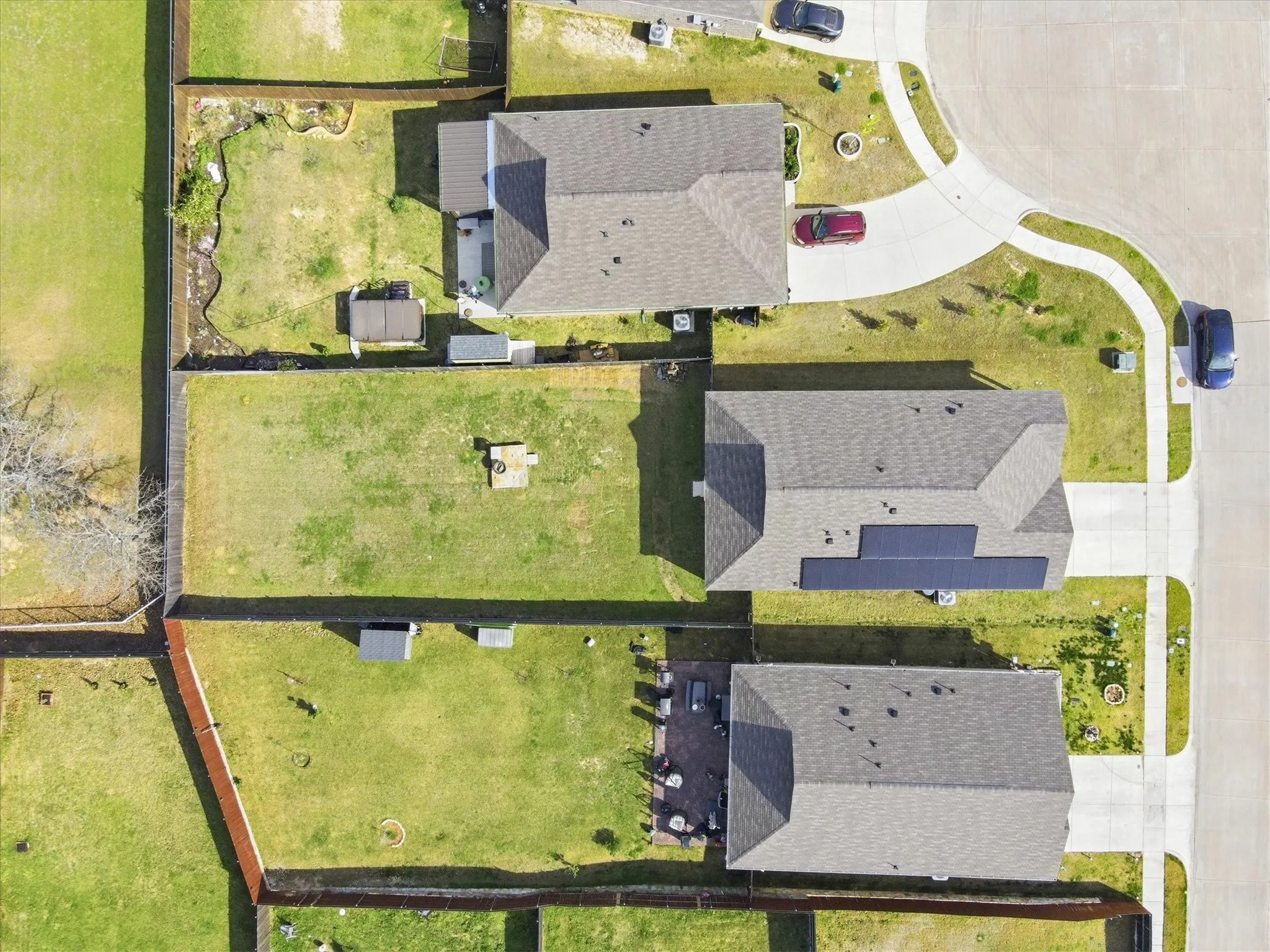 Single Family Residence For Sale in Tarrant County , 1393 Beach Drive, Pelican Bay, Texas 76020, 4 Bedroom, 2 Bathroom, 2 Garage spaces, 1,725 Sqft, built in 2022, Preowned, mls#21204578, Real Estate Agent in Pelican Bay, Homes For Sale in Tarrant county, Homes For Sale in Pelican Bay, Realtor in Pelican Bay Texas, Real Estate Brokerage Independent Realty Texas, Luminita Cordes Realtor