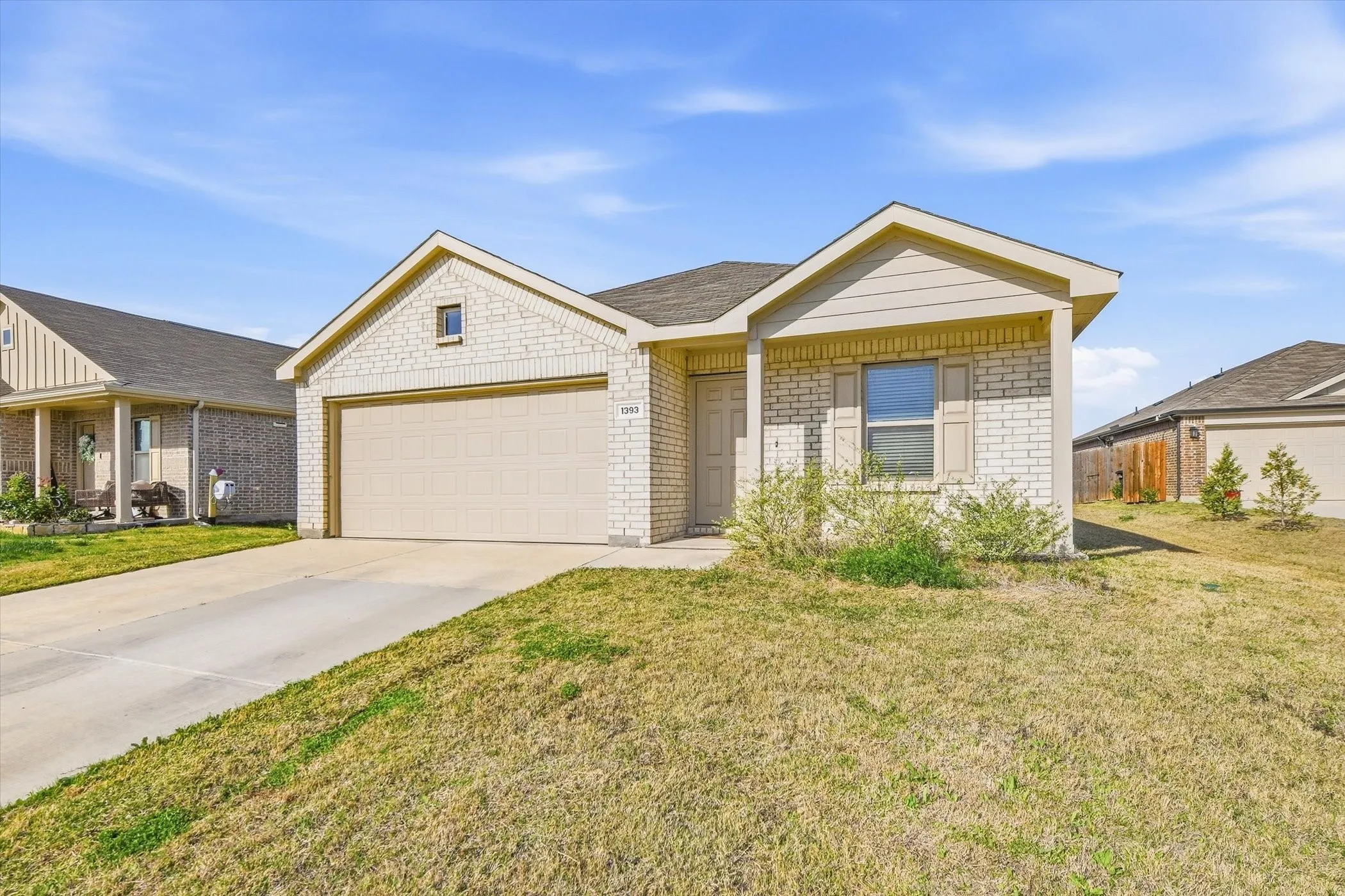 Single Family Residence For Sale in Tarrant County , 1393 Beach Drive, Pelican Bay, Texas 76020, 4 Bedroom, 2 Bathroom, 2 Garage spaces, 1,725 Sqft, built in 2022, Preowned, mls#21204578, Real Estate Agent in Pelican Bay, Homes For Sale in Tarrant county, Homes For Sale in Pelican Bay, Realtor in Pelican Bay Texas, Real Estate Brokerage Independent Realty Texas, Luminita Cordes Realtor