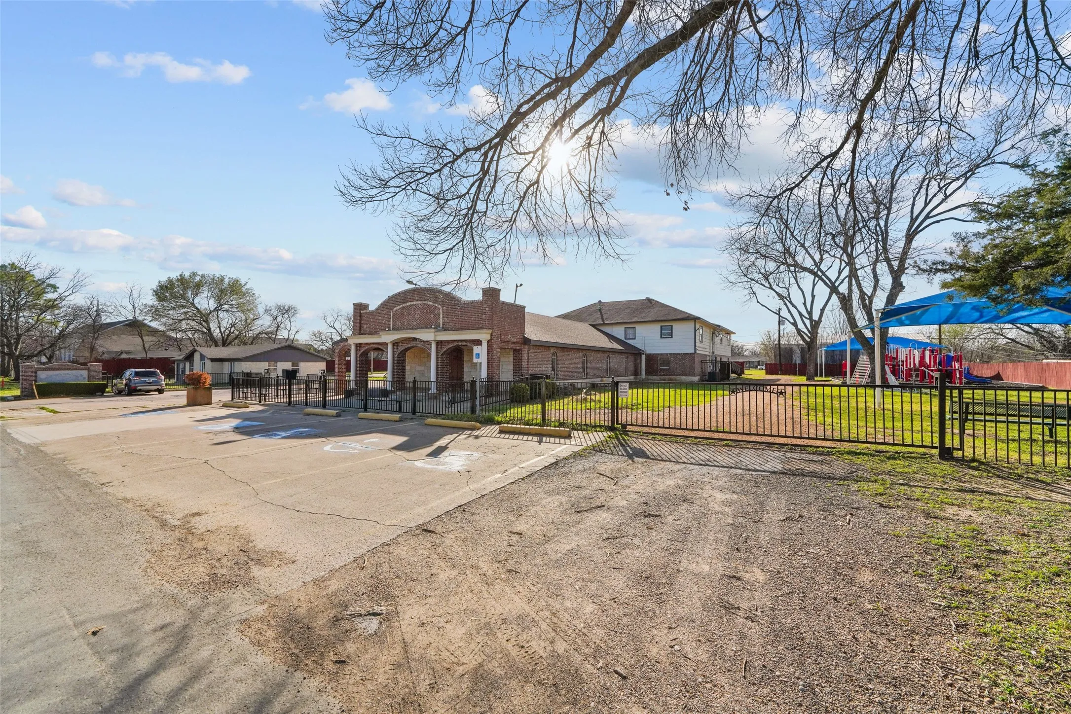 Business For Sale in Dallas County , 501 NE 31st Street, Grand Prairie, Texas 75050, 0, 0, Garage spaces, 0 Sqft, built in 1940, Preowned, mls#21204653, Real Estate Agent in Grand Prairie, Homes For Sale in Dallas county, Homes For Sale in Grand Prairie, Realtor in Grand Prairie Texas, Real Estate Brokerage Independent Realty Texas, Luminita Cordes Realtor