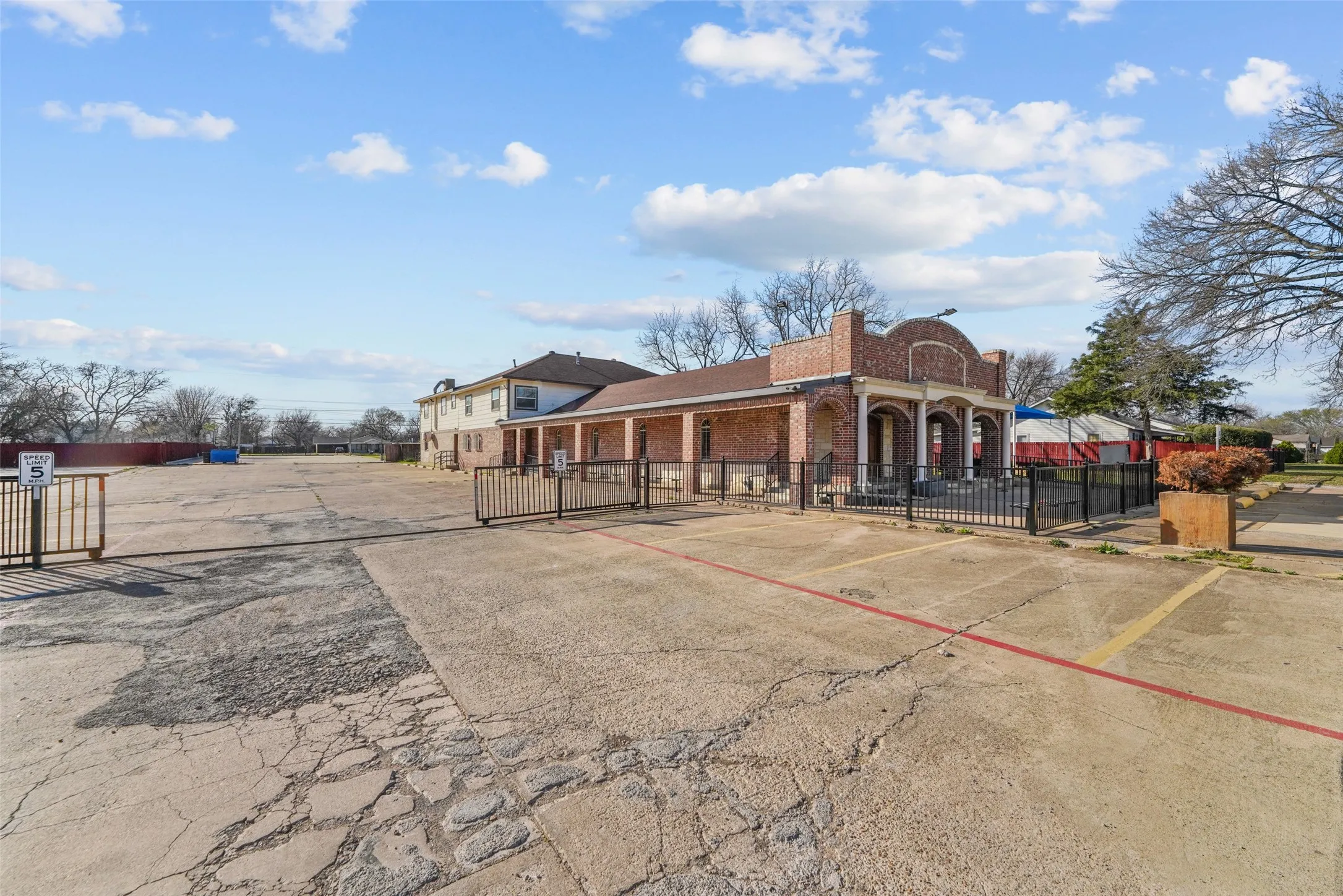 Business For Sale in Dallas County , 501 NE 31st Street, Grand Prairie, Texas 75050, 0, 0, Garage spaces, 0 Sqft, built in 1940, Preowned, mls#21204653, Real Estate Agent in Grand Prairie, Homes For Sale in Dallas county, Homes For Sale in Grand Prairie, Realtor in Grand Prairie Texas, Real Estate Brokerage Independent Realty Texas, Luminita Cordes Realtor