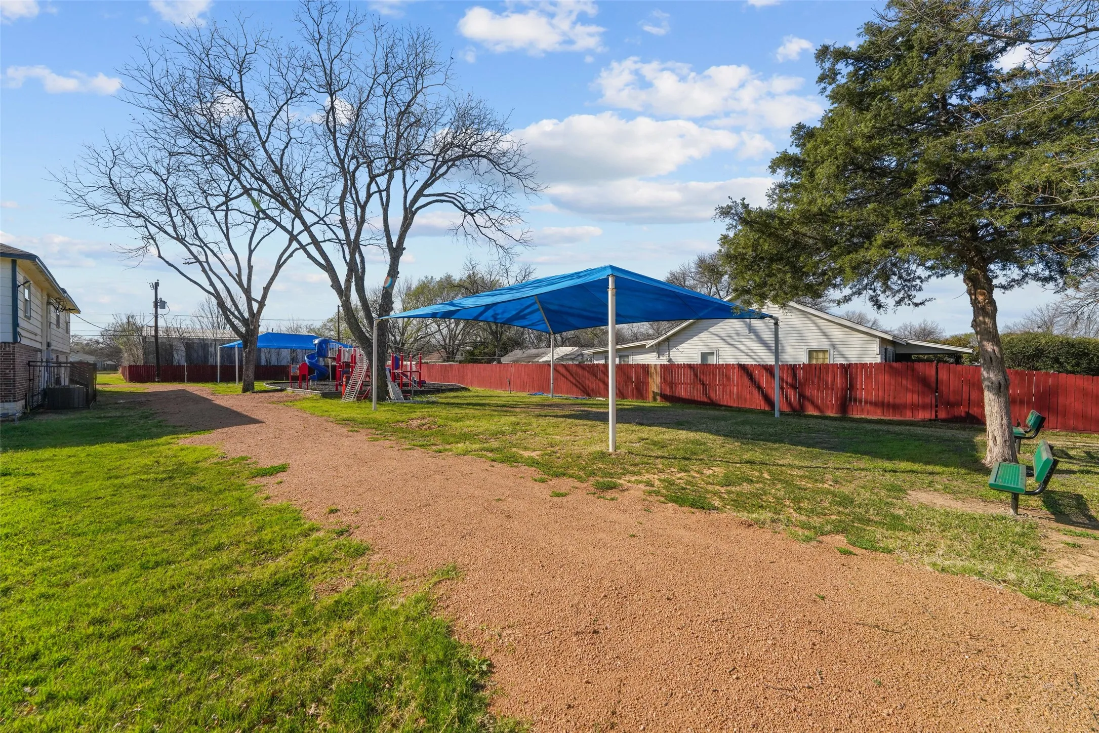 Business For Sale in Dallas County , 501 NE 31st Street, Grand Prairie, Texas 75050, 0, 0, Garage spaces, 0 Sqft, built in 1940, Preowned, mls#21204653, Real Estate Agent in Grand Prairie, Homes For Sale in Dallas county, Homes For Sale in Grand Prairie, Realtor in Grand Prairie Texas, Real Estate Brokerage Independent Realty Texas, Luminita Cordes Realtor
