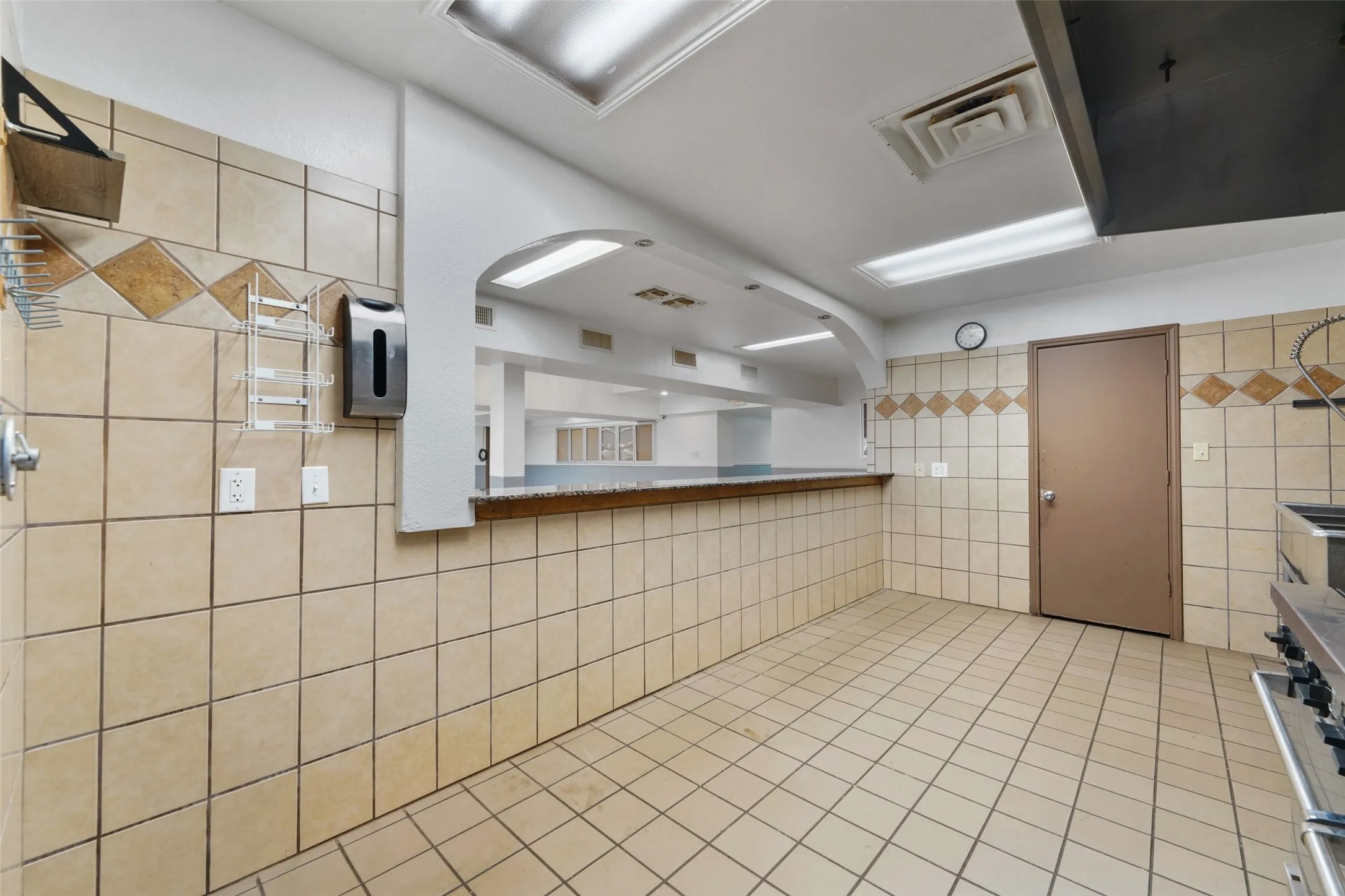 Business For Sale in Dallas County , 501 NE 31st Street, Grand Prairie, Texas 75050, 0, 0, Garage spaces, 0 Sqft, built in 1940, Preowned, mls#21204653, Real Estate Agent in Grand Prairie, Homes For Sale in Dallas county, Homes For Sale in Grand Prairie, Realtor in Grand Prairie Texas, Real Estate Brokerage Independent Realty Texas, Luminita Cordes Realtor