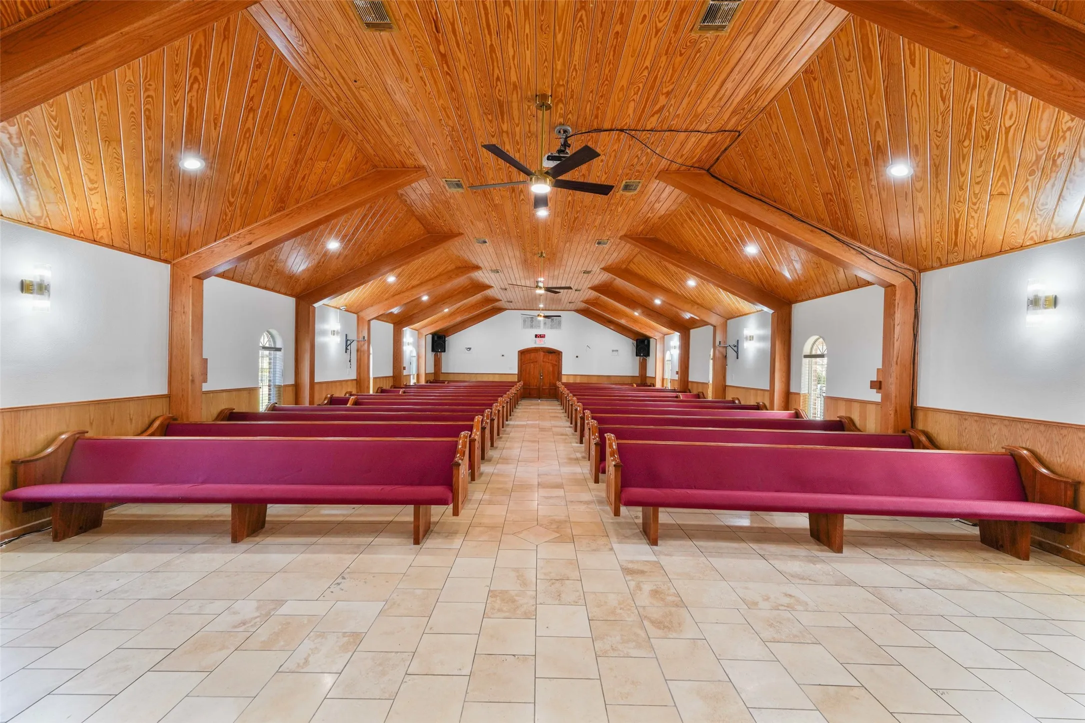 Business For Sale in Dallas County , 501 NE 31st Street, Grand Prairie, Texas 75050, 0, 0, Garage spaces, 0 Sqft, built in 1940, Preowned, mls#21204653, Real Estate Agent in Grand Prairie, Homes For Sale in Dallas county, Homes For Sale in Grand Prairie, Realtor in Grand Prairie Texas, Real Estate Brokerage Independent Realty Texas, Luminita Cordes Realtor