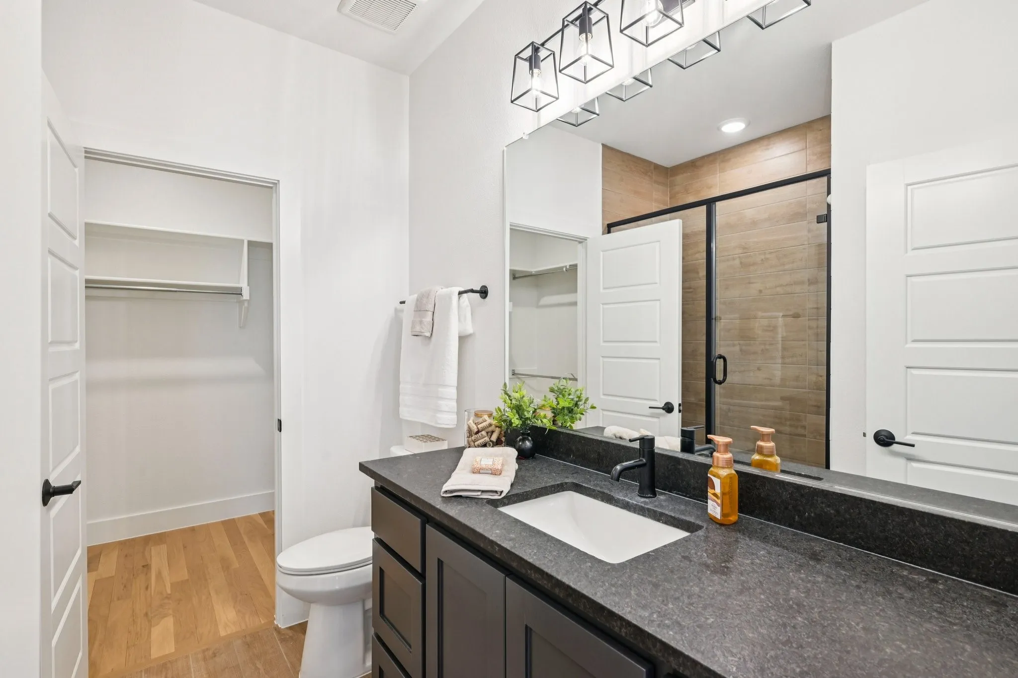 Bedroom #3 ensuite with linen closet