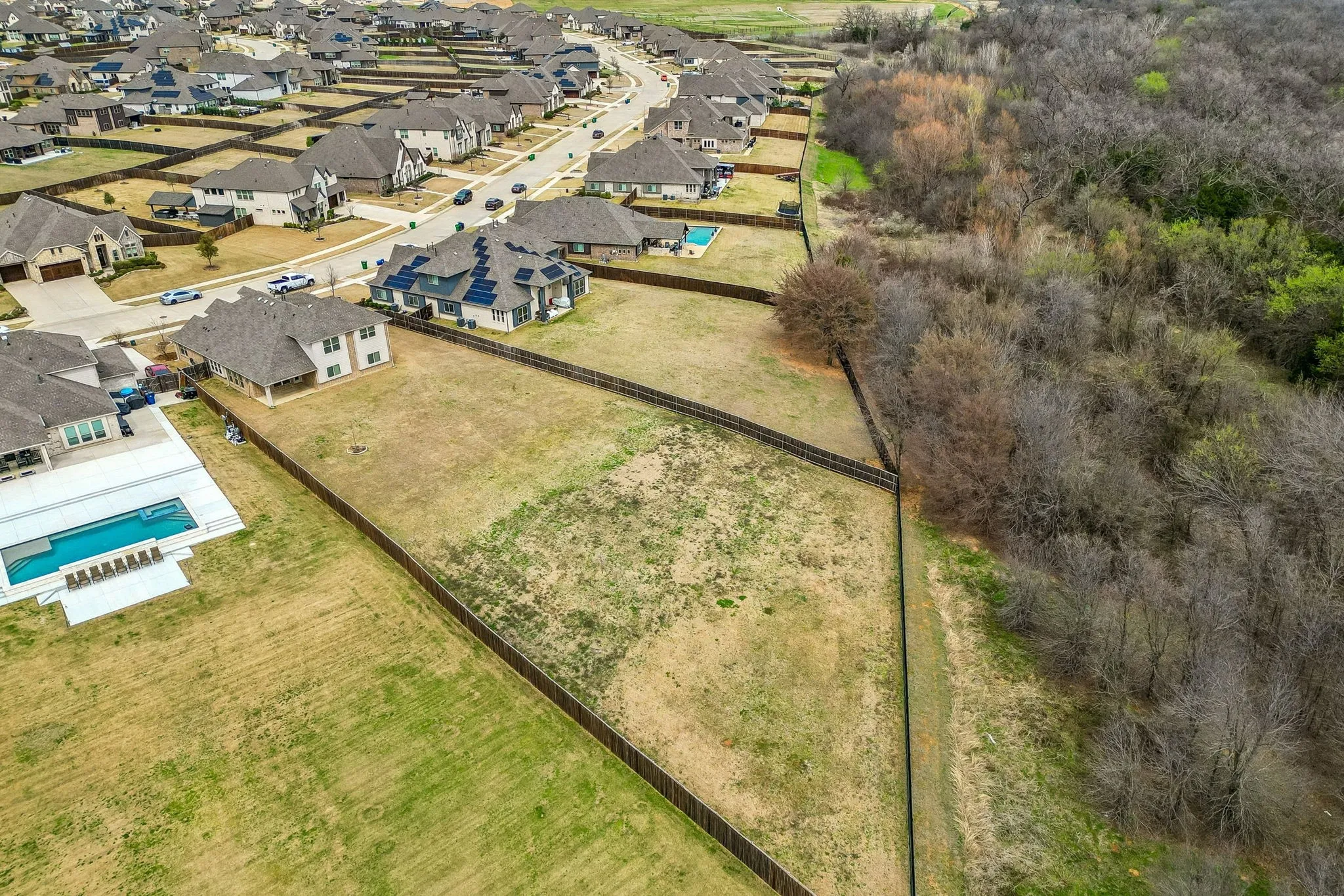 Single Family Residence For Sale in Denton County , 11551 Tanager Lane, Cross Roads, Texas 76227, 4 Bedroom, 3 Bathroom, 3 Garage spaces, 2,761 Sqft, built in 2020, Preowned, mls#21204673, Real Estate Agent in Cross Roads, Homes For Sale in Denton county, Homes For Sale in Cross Roads, Realtor in Cross Roads Texas, Real Estate Brokerage Independent Realty Texas, Luminita Cordes Realtor