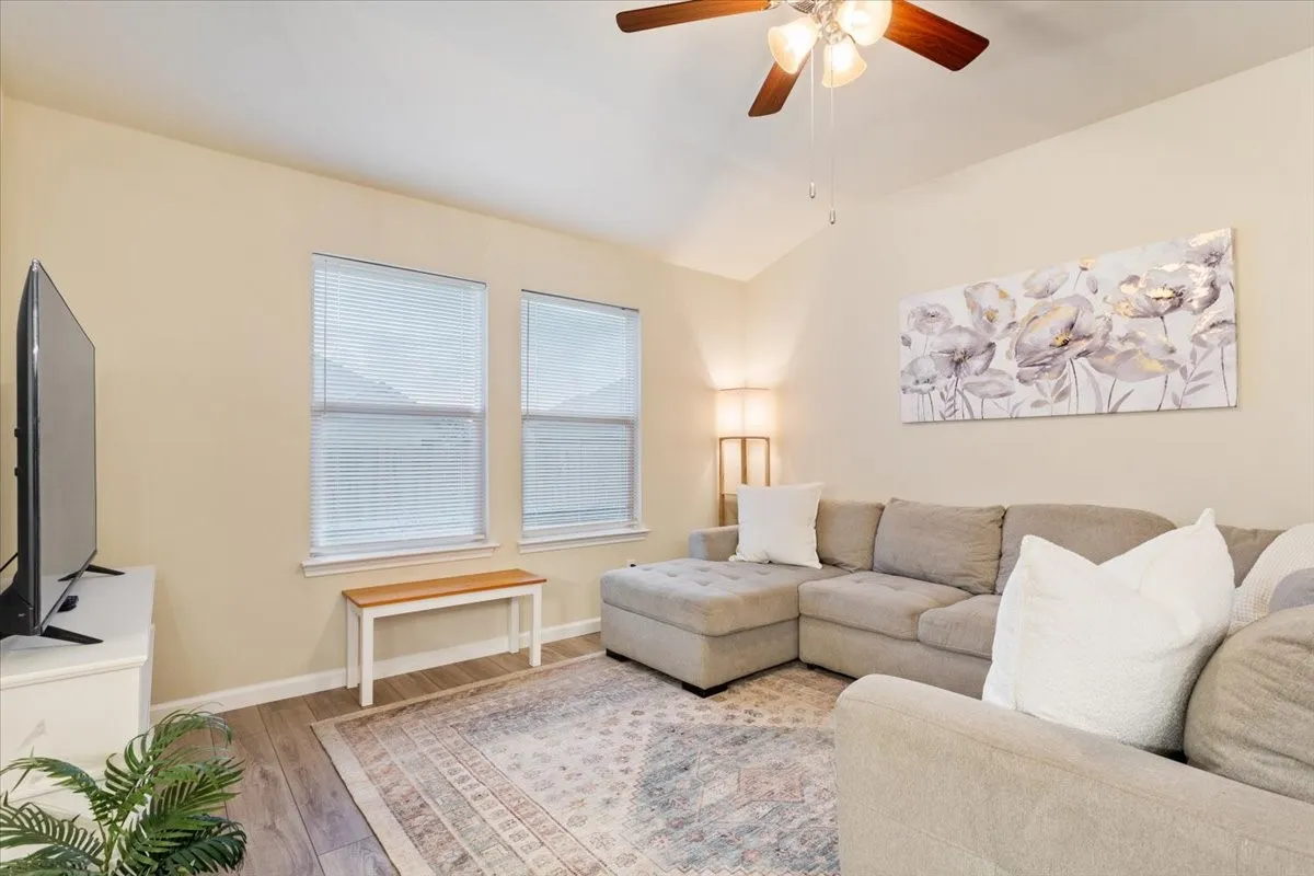 Single Family Residence For Rent in Mc Lennan County , 3105 Beutel Road, Waco, Texas 76655, 4 Bedroom, 2 Bathroom, 3 Garage spaces, 1,614 Sqft, built in 2020, mls#21195211, Real Estate Agent in Waco, Homes For Rent in Mc Lennan county, Homes For Rent in Waco, Realtor in Waco Texas, Real Estate Brokerage Independent Realty Texas, Luminita Cordes Realtor