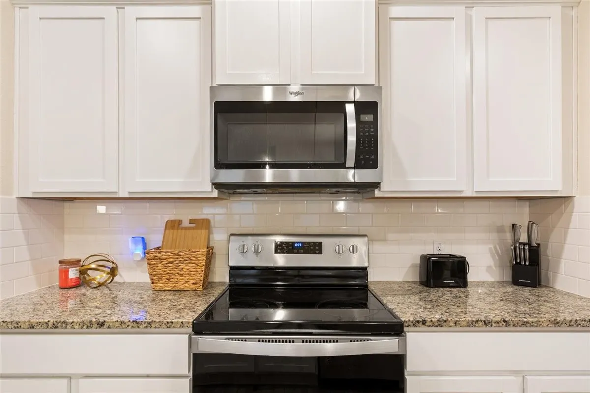Single Family Residence For Rent in Mc Lennan County , 3105 Beutel Road, Waco, Texas 76655, 4 Bedroom, 2 Bathroom, 3 Garage spaces, 1,614 Sqft, built in 2020, mls#21195211, Real Estate Agent in Waco, Homes For Rent in Mc Lennan county, Homes For Rent in Waco, Realtor in Waco Texas, Real Estate Brokerage Independent Realty Texas, Luminita Cordes Realtor