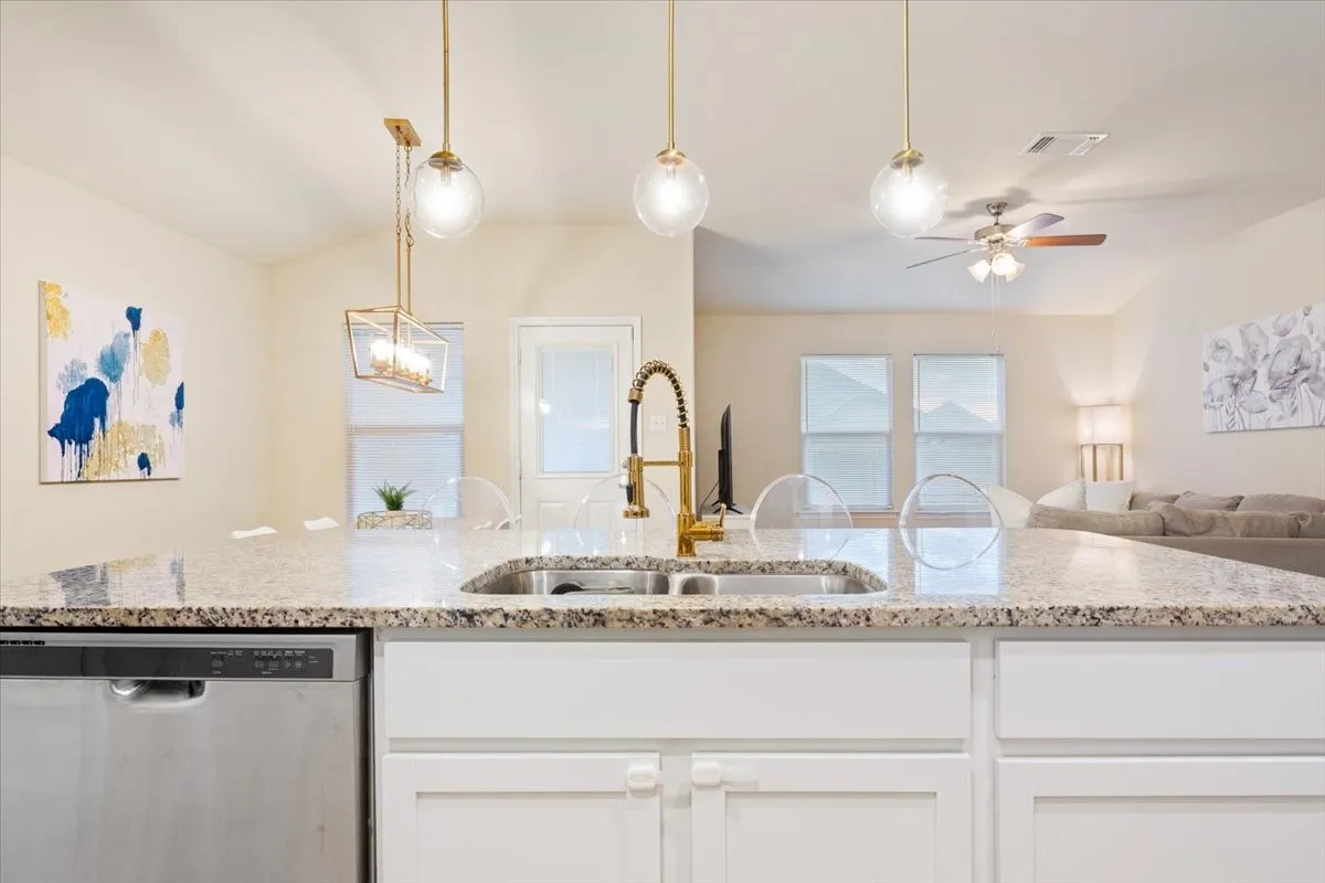 Single Family Residence For Rent in Mc Lennan County , 3105 Beutel Road, Waco, Texas 76655, 4 Bedroom, 2 Bathroom, 3 Garage spaces, 1,614 Sqft, built in 2020, mls#21195211, Real Estate Agent in Waco, Homes For Rent in Mc Lennan county, Homes For Rent in Waco, Realtor in Waco Texas, Real Estate Brokerage Independent Realty Texas, Luminita Cordes Realtor