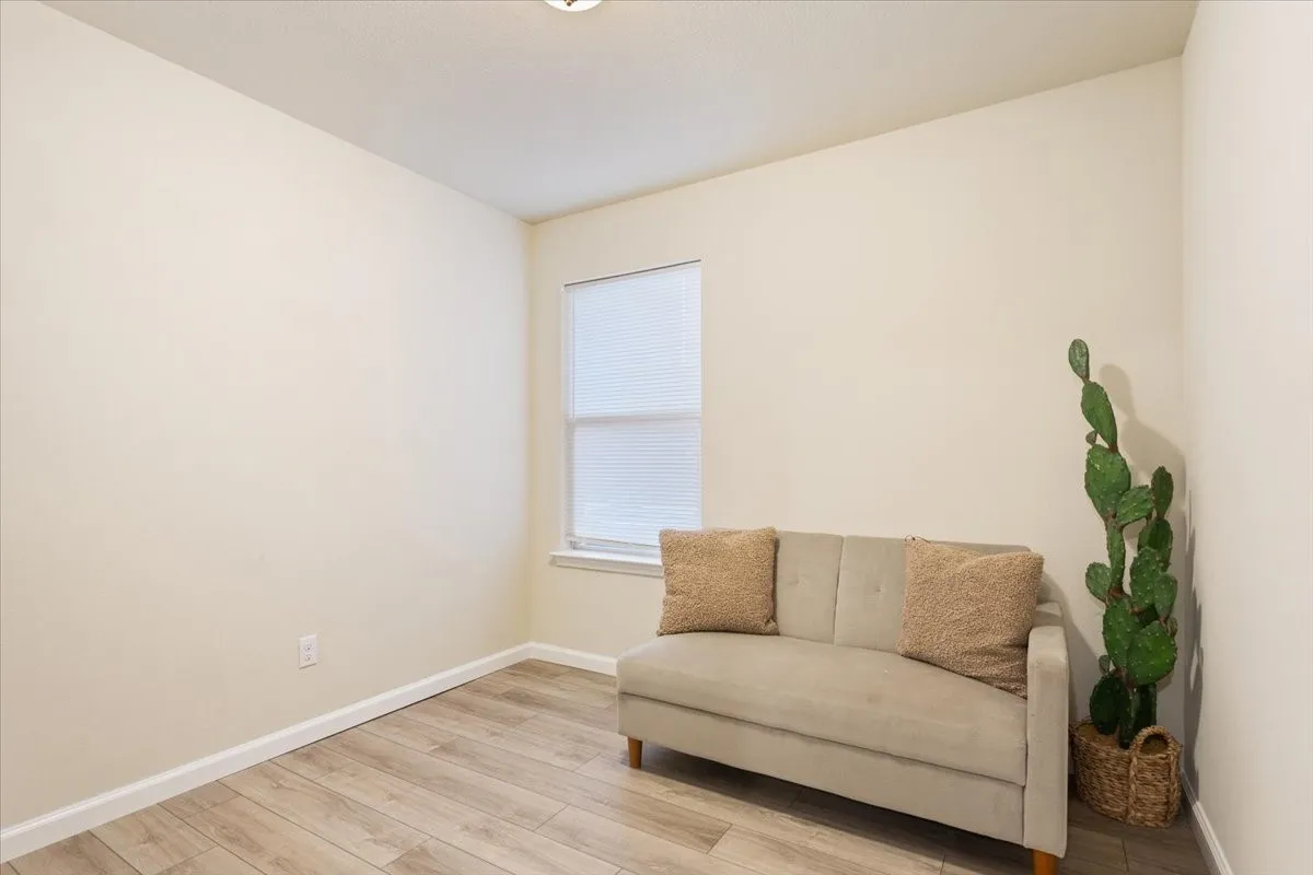 Single Family Residence For Rent in Mc Lennan County , 3105 Beutel Road, Waco, Texas 76655, 4 Bedroom, 2 Bathroom, 3 Garage spaces, 1,614 Sqft, built in 2020, mls#21195211, Real Estate Agent in Waco, Homes For Rent in Mc Lennan county, Homes For Rent in Waco, Realtor in Waco Texas, Real Estate Brokerage Independent Realty Texas, Luminita Cordes Realtor