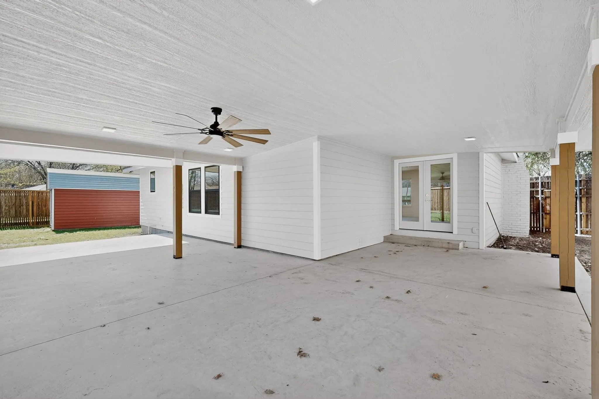 Single Family Residence For Sale in Dallas County , 10526 Andover Drive, Dallas, Texas 75228, 3 Bedrooms, 2 Bathrooms, Garage spaces, 1,600 Sqft, built in 1952, Price $389,999, mls#21202423, Real Estate Agent in Dallas, Homes For Sale in Dallas county, Homes For Sale in Dallas, Realtor in Dallas Texas, Real Estate Brokerage Independent Realty Texas, Luminita Cordes Realtor