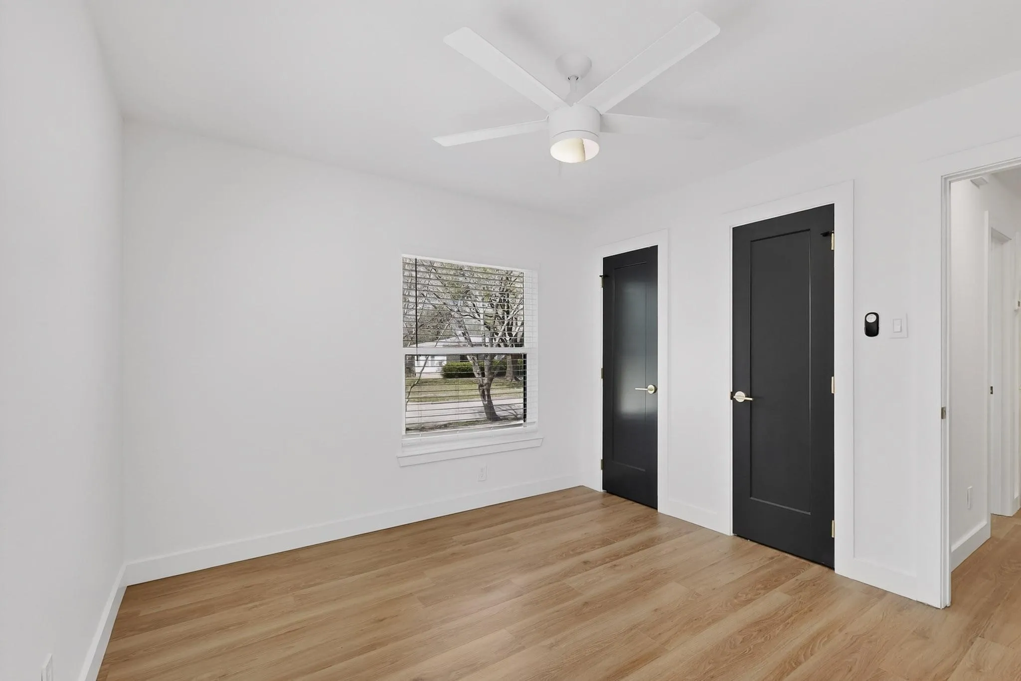Single Family Residence For Sale in Dallas County , 10526 Andover Drive, Dallas, Texas 75228, 3 Bedrooms, 2 Bathrooms, Garage spaces, 1,600 Sqft, built in 1952, Price $389,999, mls#21202423, Real Estate Agent in Dallas, Homes For Sale in Dallas county, Homes For Sale in Dallas, Realtor in Dallas Texas, Real Estate Brokerage Independent Realty Texas, Luminita Cordes Realtor