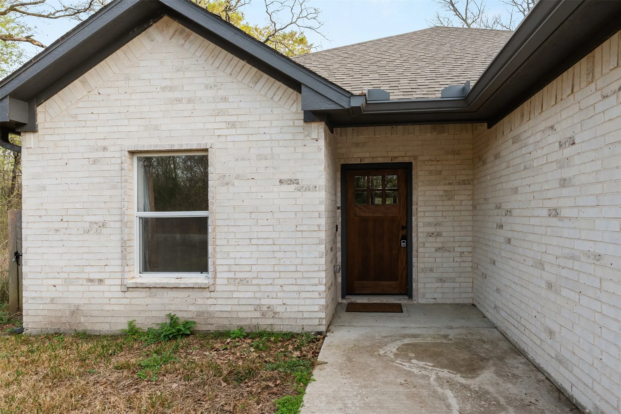 Single Family Residence For Sale in Henderson County , 145 Barcelona Street, Payne Springs, Texas 75156, 3 Bedroom, 2 Bathroom, 2 Garage spaces, 1,644 Sqft, built in 2023, Preowned, mls#21203243, Real Estate Agent in Payne Springs, Homes For Sale in Henderson county, Homes For Sale in Payne Springs, Realtor in Payne Springs Texas, Real Estate Brokerage Independent Realty Texas, Luminita Cordes Realtor