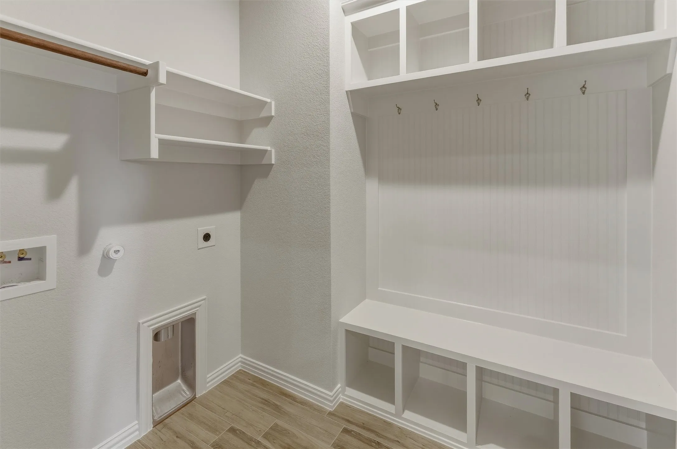 Single Family Residence For Sale in Parker County , 15117 Green Bluff Drive, Aledo, Texas 76008, 3 Bedroom, 2 Bathroom, 2 Garage spaces, 1,998 Sqft, built in 2026, New Construction - Incomplete, mls#21204832, Real Estate Agent in Aledo, Homes For Sale in Parker county, Homes For Sale in Aledo, Realtor in Aledo Texas, Real Estate Brokerage Independent Realty Texas, Luminita Cordes Realtor