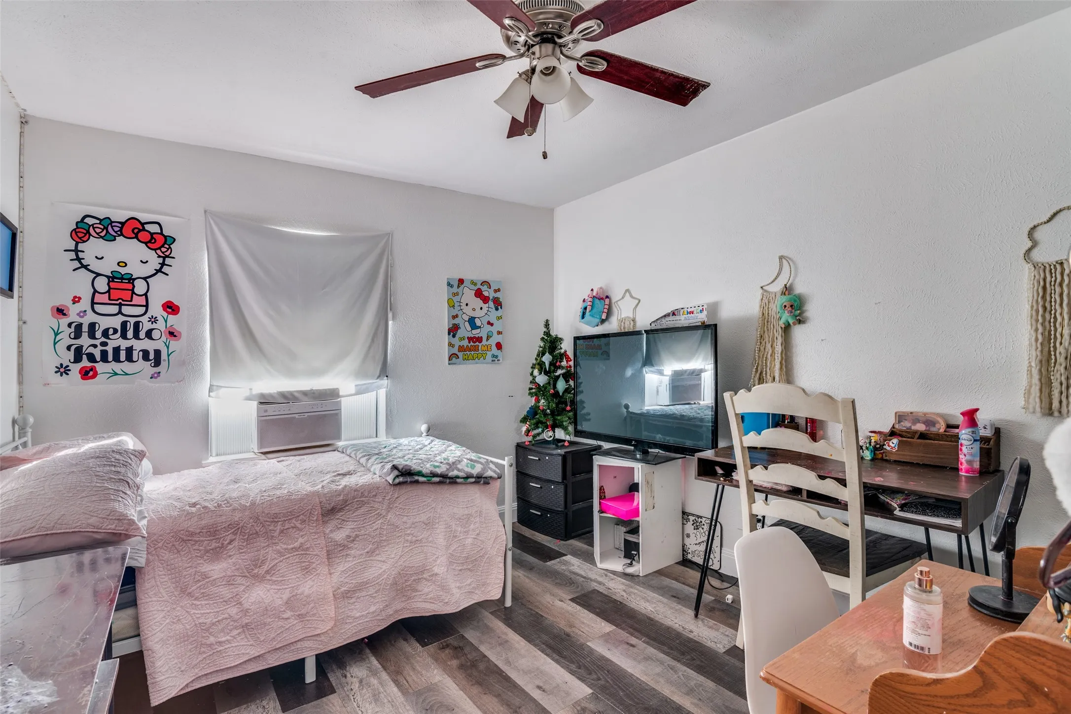 Single Family Residence For Sale in Dallas County , 5610 Magnolia Lane, Rowlett, Texas 75089, 4 Bedroom, 2 Bathroom, 2 Garage spaces, 1,760 Sqft, built in 1976, Preowned, mls#21158316, Real Estate Agent in Rowlett, Homes For Sale in Dallas county, Homes For Sale in Rowlett, Realtor in Rowlett Texas, Real Estate Brokerage Independent Realty Texas, Luminita Cordes Realtor