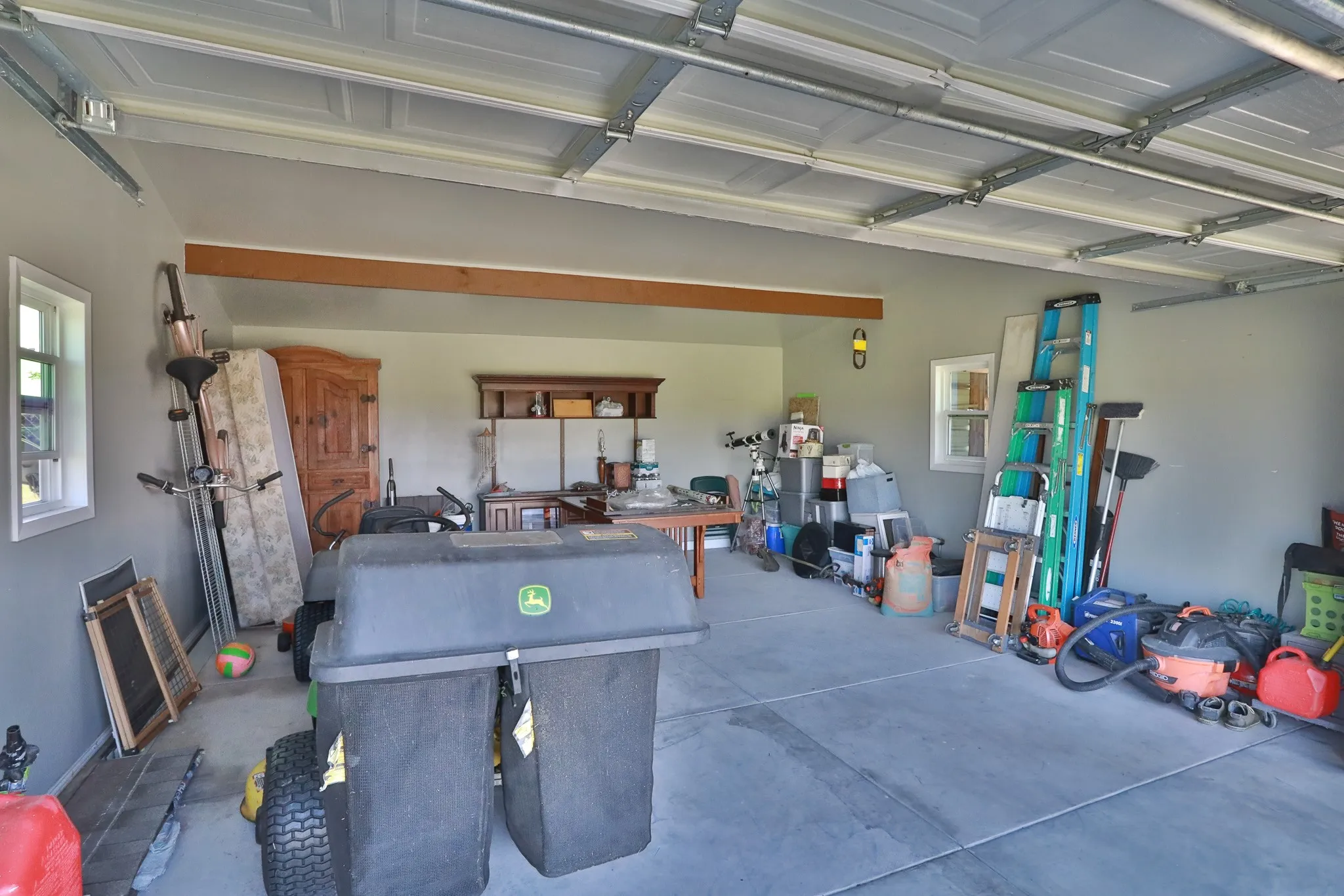 Single Family Residence For Sale in Van Zandt County , 1556 Vz County Road 2128, Wills Point, Texas 75169, 3 Bedroom, 2 Bathroom, 2 Garage spaces, 1,800 Sqft, built in 2022, mls#21205272, Real Estate Agent in Wills Point, Homes For Sale in Van Zandt county, Homes For Sale in Wills Point, Realtor in Wills Point Texas, Real Estate Brokerage Independent Realty Texas, Luminita Cordes Realtor