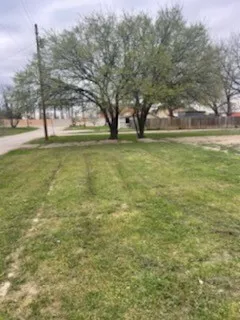 Improved Land For Sale in Brown County , 900 malone, Brownwood, Texas 76801, 0, 0, Garage spaces, 0 Sqft, built in 0, mls#21205078, Real Estate Agent in Brownwood, Homes For Sale in Brown county, Homes For Sale in Brownwood, Realtor in Brownwood Texas, Real Estate Brokerage Independent Realty Texas, Luminita Cordes Realtor