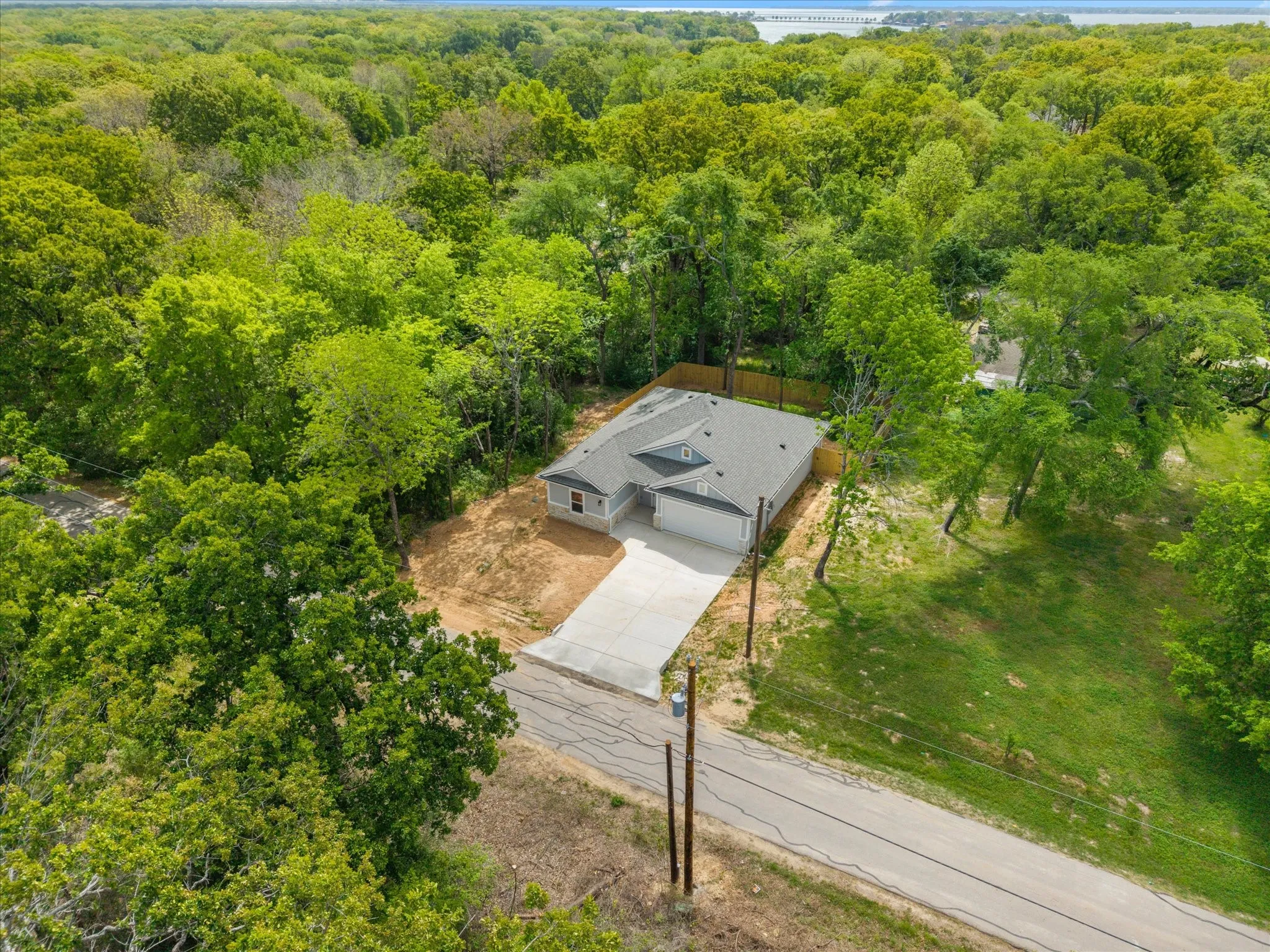Single Family Residence For Sale in Henderson County , 114 Granada Street, Payne Springs, Texas 75156, 3 Bedroom, 2 Bathroom, 2 Garage spaces, 1,322 Sqft, built in 2026, Preowned, mls#21205353, Real Estate Agent in Payne Springs, Homes For Sale in Henderson county, Homes For Sale in Payne Springs, Realtor in Payne Springs Texas, Real Estate Brokerage Independent Realty Texas, Luminita Cordes Realtor