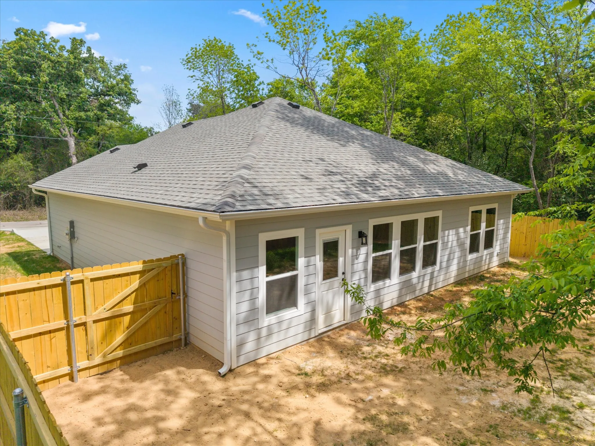 Single Family Residence For Sale in Henderson County , 114 Granada Street, Payne Springs, Texas 75156, 3 Bedroom, 2 Bathroom, 2 Garage spaces, 1,322 Sqft, built in 2026, Preowned, mls#21205353, Real Estate Agent in Payne Springs, Homes For Sale in Henderson county, Homes For Sale in Payne Springs, Realtor in Payne Springs Texas, Real Estate Brokerage Independent Realty Texas, Luminita Cordes Realtor