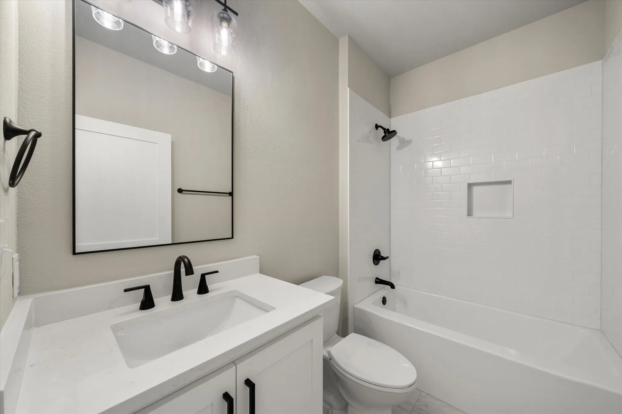 Single Family Residence For Sale in Henderson County , 114 Granada Street, Payne Springs, Texas 75156, 3 Bedroom, 2 Bathroom, 2 Garage spaces, 1,322 Sqft, built in 2026, Preowned, mls#21205353, Real Estate Agent in Payne Springs, Homes For Sale in Henderson county, Homes For Sale in Payne Springs, Realtor in Payne Springs Texas, Real Estate Brokerage Independent Realty Texas, Luminita Cordes Realtor