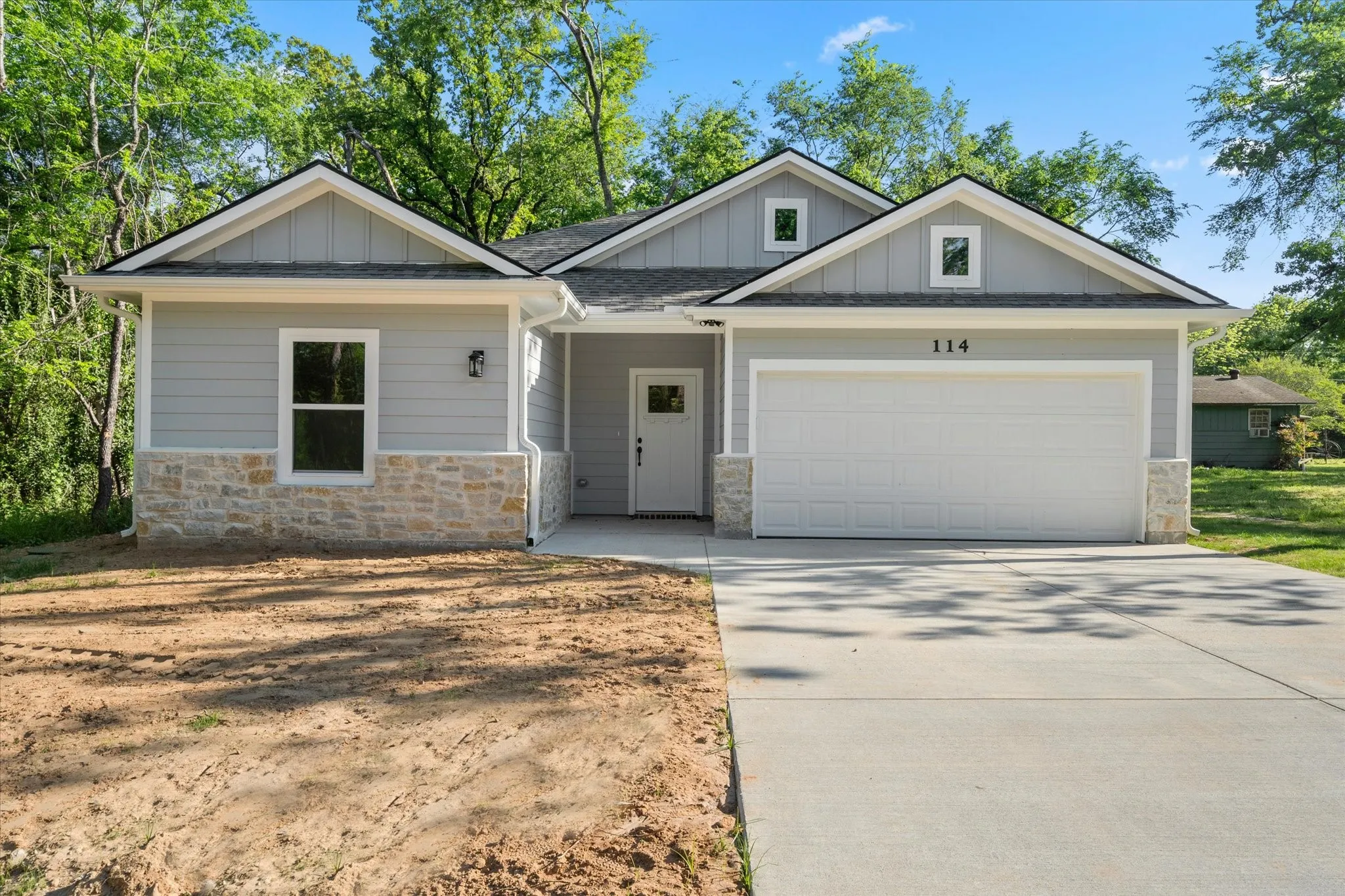 Single Family Residence For Sale in Henderson County , 114 Granada Street, Payne Springs, Texas 75156, 3 Bedroom, 2 Bathroom, 2 Garage spaces, 1,322 Sqft, built in 2026, Preowned, mls#21205353, Real Estate Agent in Payne Springs, Homes For Sale in Henderson county, Homes For Sale in Payne Springs, Realtor in Payne Springs Texas, Real Estate Brokerage Independent Realty Texas, Luminita Cordes Realtor