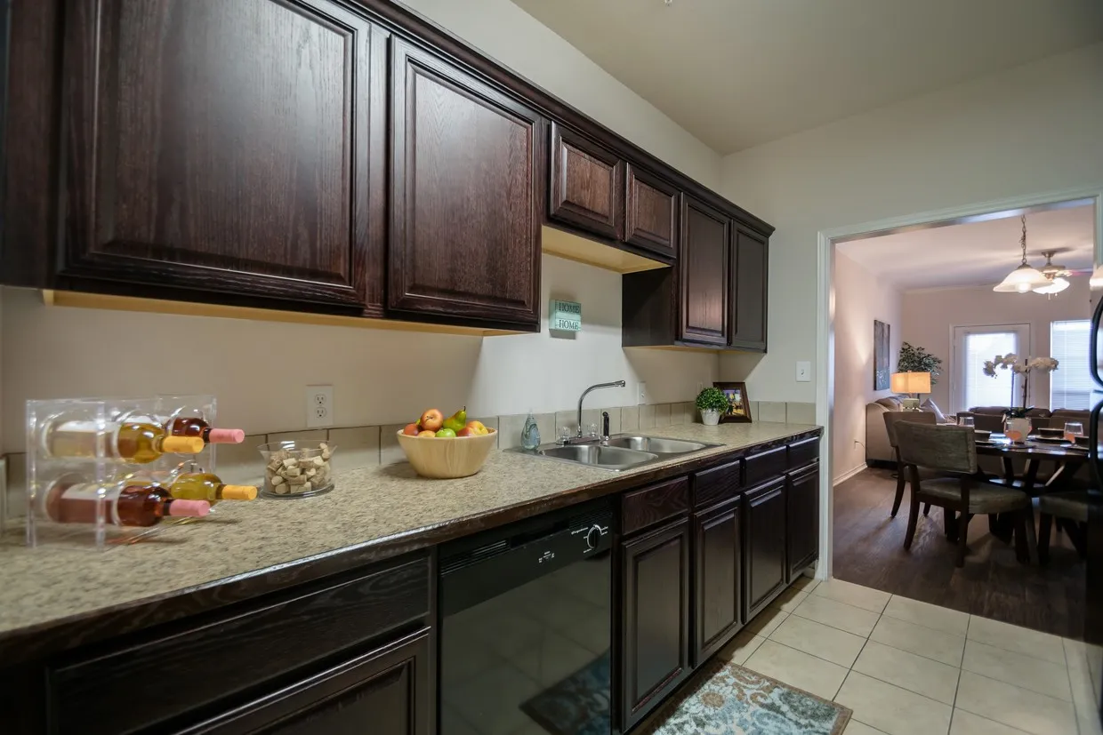 Apartment For Rent in Ellis County , 380 Solon Road, Waxahachie, Texas 75165, 1 Bedroom, 1 Bathroom, Garage spaces, 1,075 Sqft, built in 2008, Price $1,625, mls#21205400, Real Estate Agent in Waxahachie, Homes For Rent in Ellis county, Homes For Rent in Waxahachie, Realtor in Waxahachie Texas, Real Estate Brokerage Independent Realty Texas, Luminita Cordes Realtor