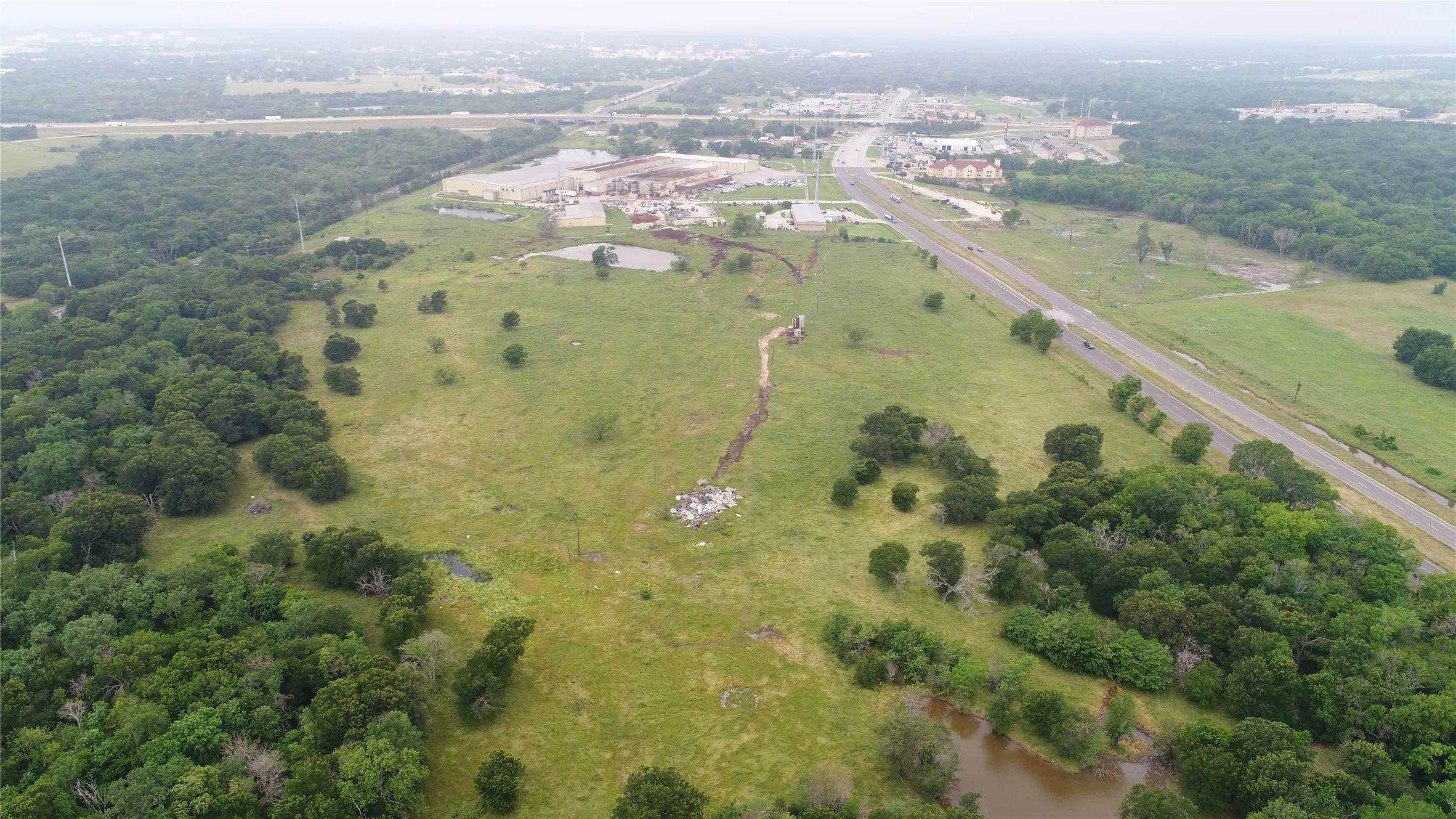 Unimproved Land For Sale in Navarro County , 2170 E State Highway 31, Corsicana, Texas 75109, 0, 0, Garage spaces, 0 Sqft, built in 0, mls#21205418, Real Estate Agent in Corsicana, Homes For Sale in Navarro county, Homes For Sale in Corsicana, Realtor in Corsicana Texas, Real Estate Brokerage Independent Realty Texas, Luminita Cordes Realtor