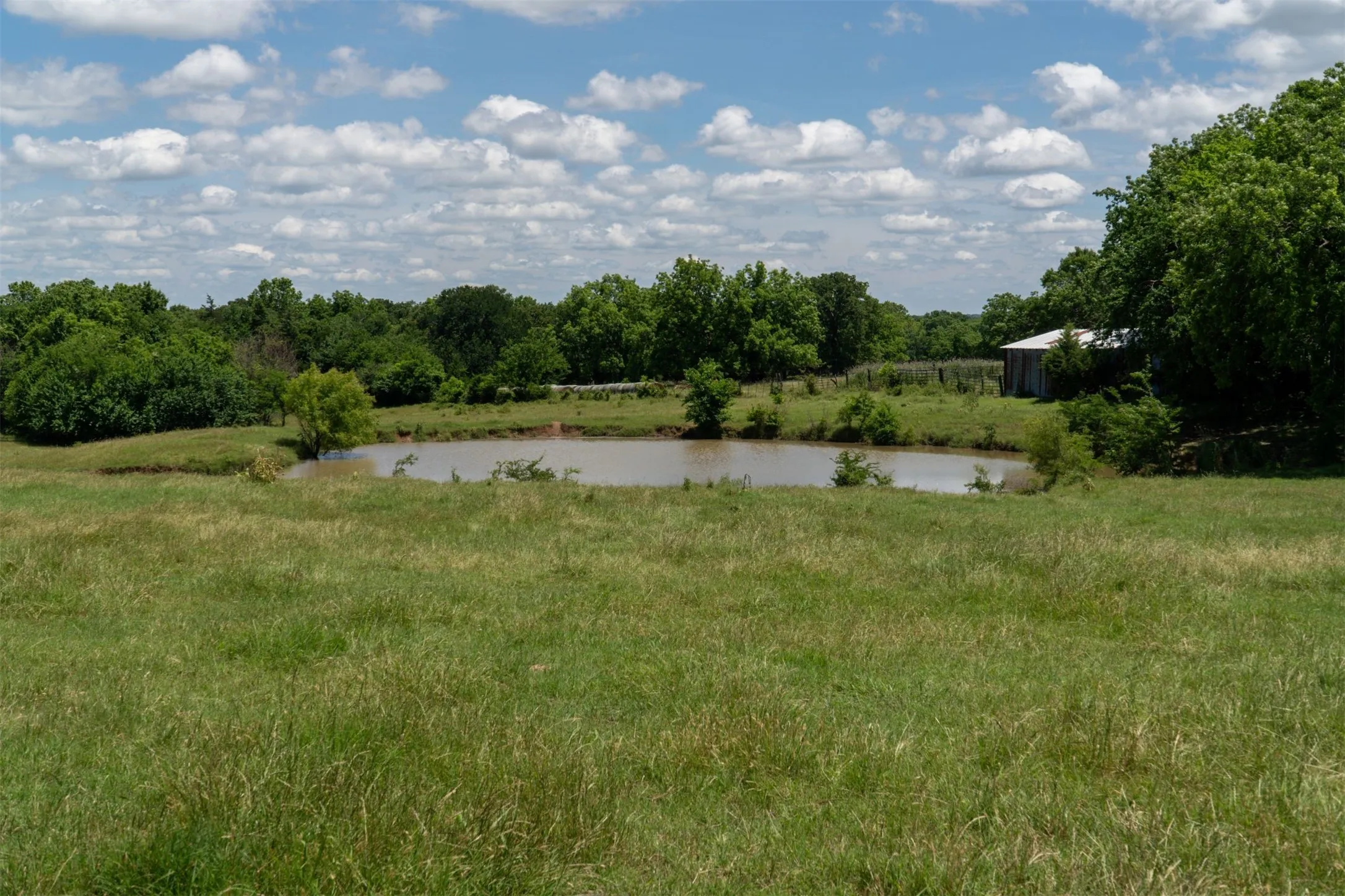 Mobile Home For Sale in Grayson County , 248 -Shaffer Road, Denison, Texas 75021, 2 Bedroom, 2 Bathroom, Garage spaces, 1,216 Sqft, built in 1997, Preowned, mls#21205249, Real Estate Agent in Denison, Homes For Sale in Grayson county, Homes For Sale in Denison, Realtor in Denison Texas, Real Estate Brokerage Independent Realty Texas, Luminita Cordes Realtor
