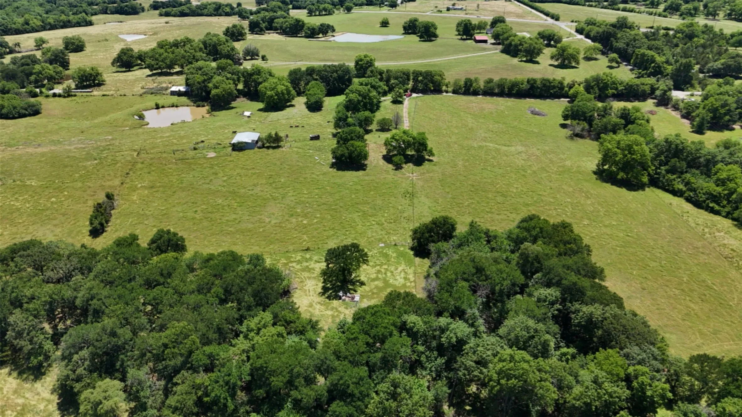 Mobile Home For Sale in Grayson County , 248 -Shaffer Road, Denison, Texas 75021, 2 Bedroom, 2 Bathroom, Garage spaces, 1,216 Sqft, built in 1997, Preowned, mls#21205249, Real Estate Agent in Denison, Homes For Sale in Grayson county, Homes For Sale in Denison, Realtor in Denison Texas, Real Estate Brokerage Independent Realty Texas, Luminita Cordes Realtor