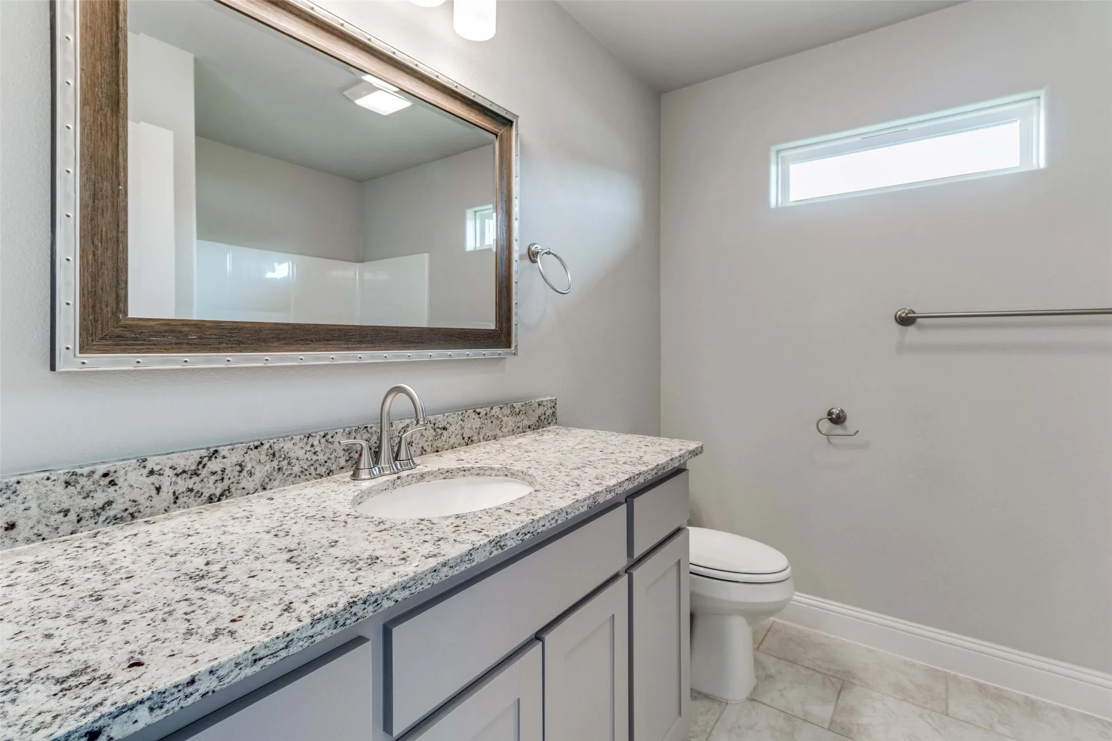 Single Family Residence For Rent in Grayson County , 2803 Orchid Drive, Sherman, Texas 75092, 3 Bedroom, 2 Bathroom, 2 Garage spaces, 1,481 Sqft, built in 2022, Preowned, mls#21205519, Real Estate Agent in Sherman, Homes For Rent in Grayson county, Homes For Rent in Sherman, Realtor in Sherman Texas, Real Estate Brokerage Independent Realty Texas, Luminita Cordes Realtor