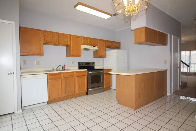 Condominium For Sale in Collin County , 3801 14th Street 1208, Plano, Texas 75074, 2 Bedroom, 3 Bathroom, Garage spaces, 1,272 Sqft, built in 1985, Preowned, mls#21199447, Real Estate Agent in Plano, Homes For Sale in Collin county, Homes For Sale in Plano, Realtor in Plano Texas, Real Estate Brokerage Independent Realty Texas, Luminita Cordes Realtor